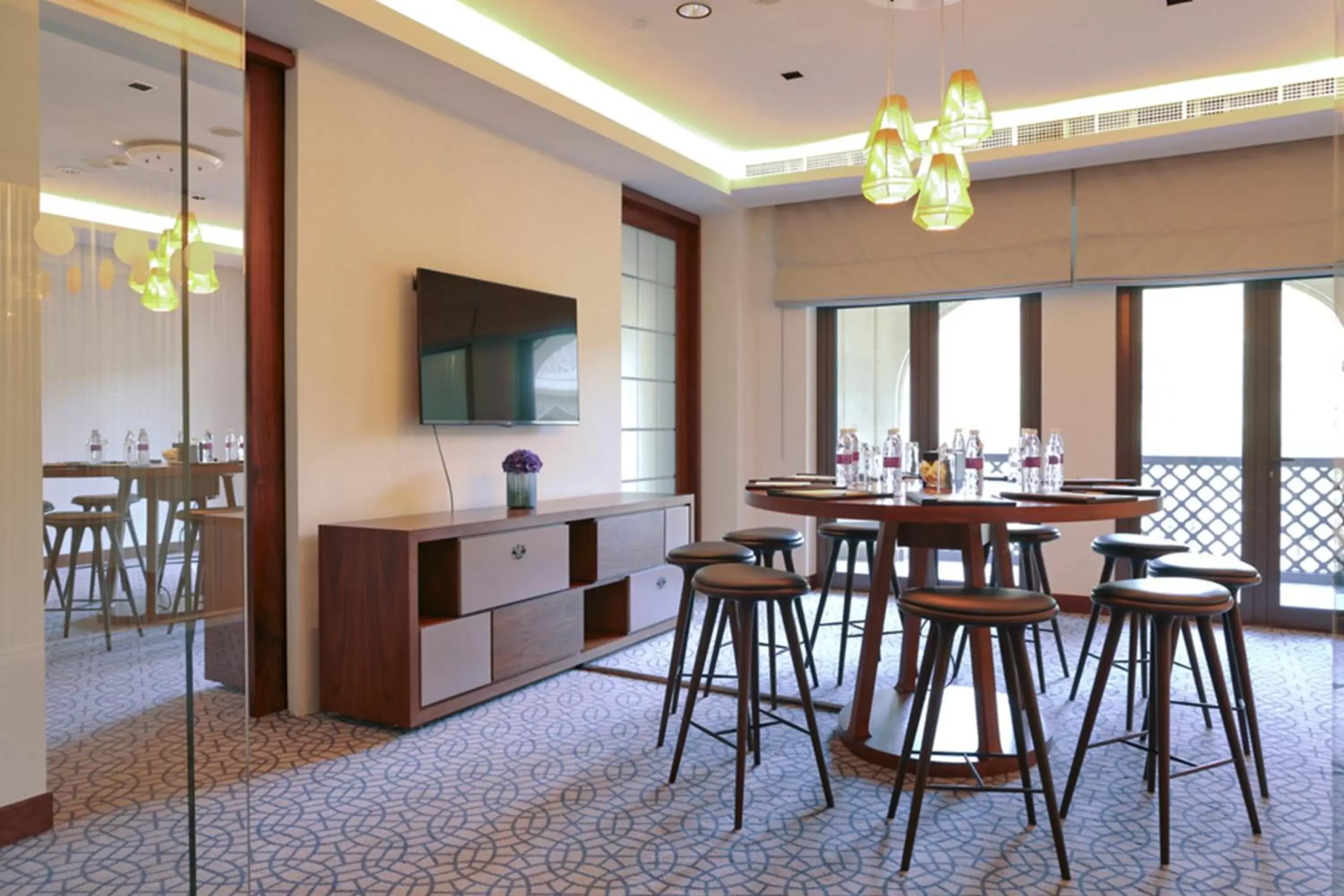 Lounge or bar, Dining Area in Manzil Downtown by Vida