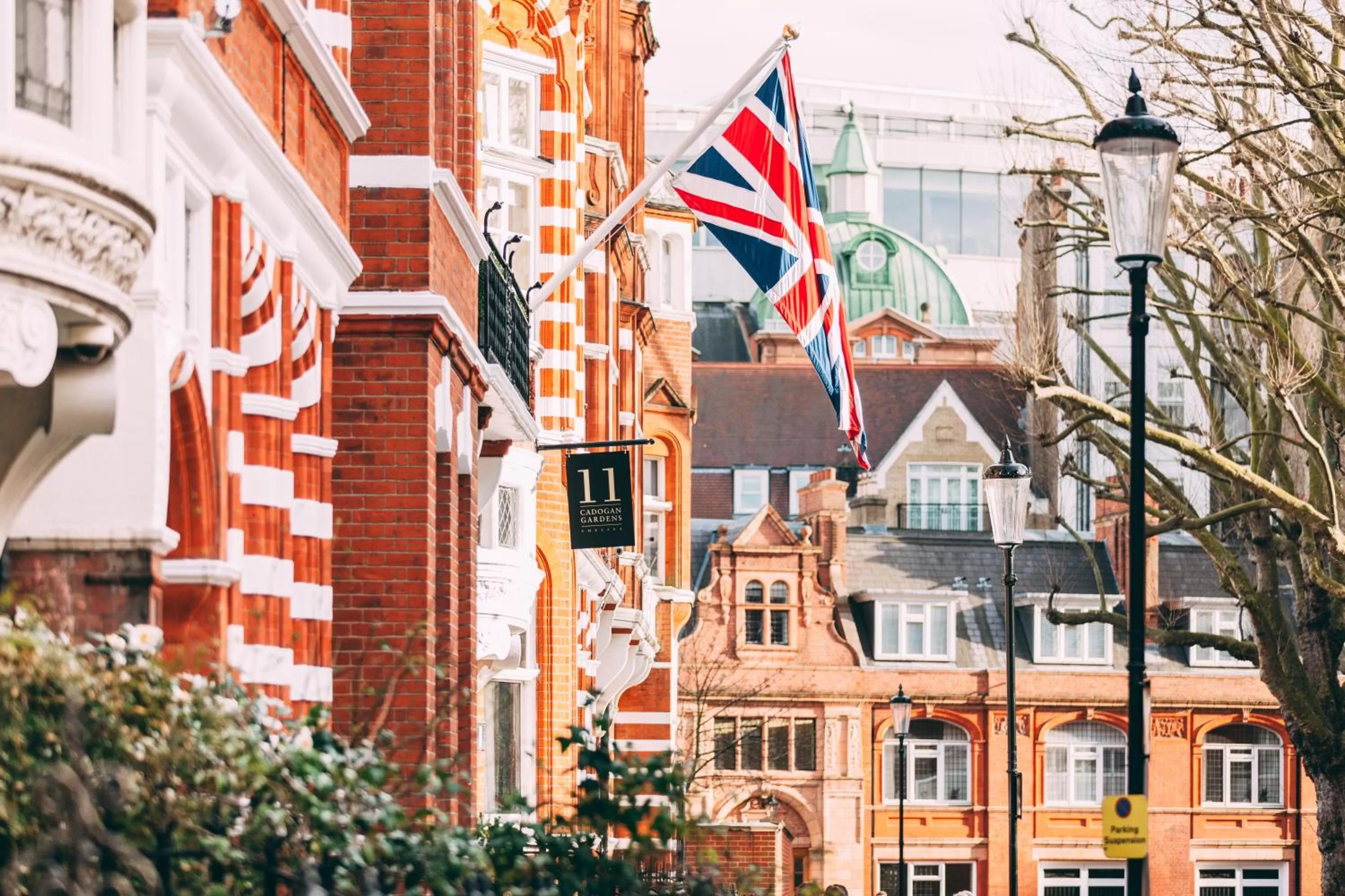 Facade/entrance in 11 Cadogan Gardens and The Apartments by Iconic Luxury Hotels