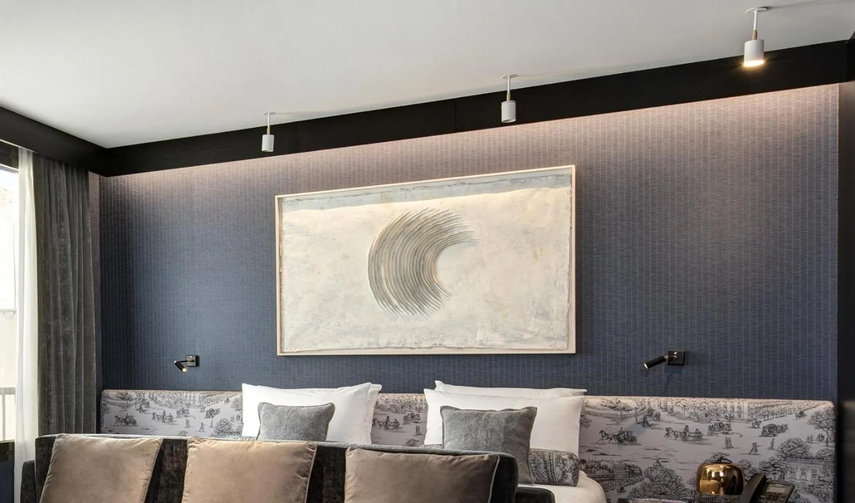 Decorative detail in Casa Almagro by The Pavilions Hotels & Resorts