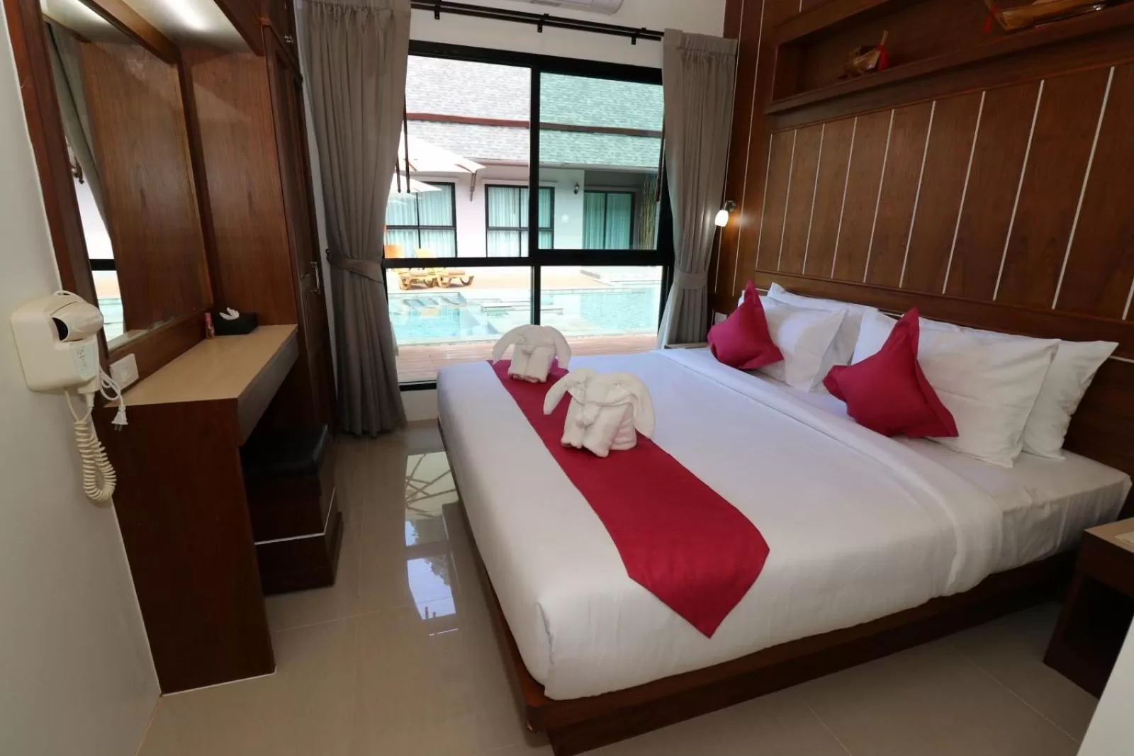 Bed in The Scene Cliff View Villas