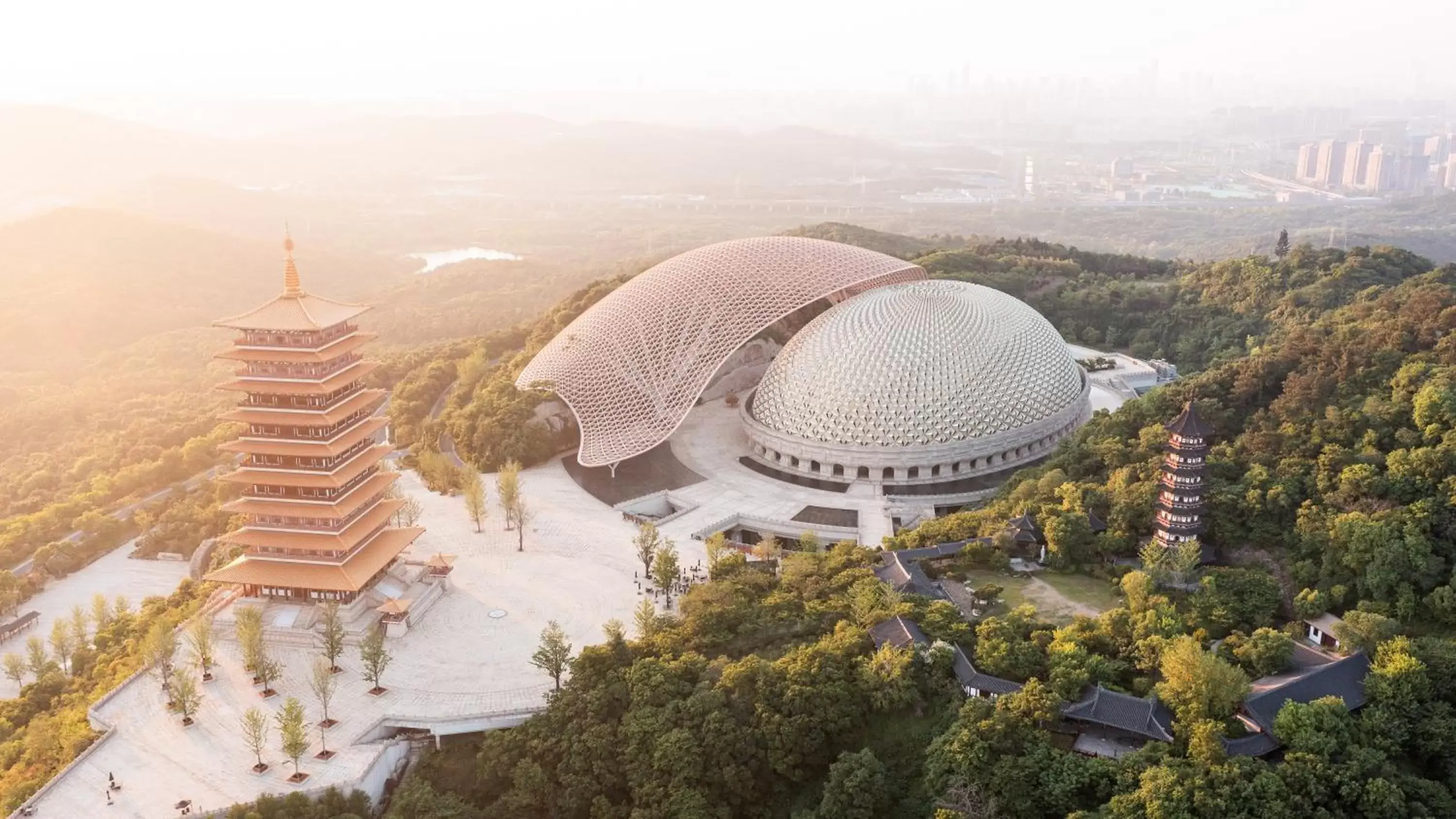 Other, Bird's-eye View in Holiday Inn - Nanjing South Station, an IHG Hotel