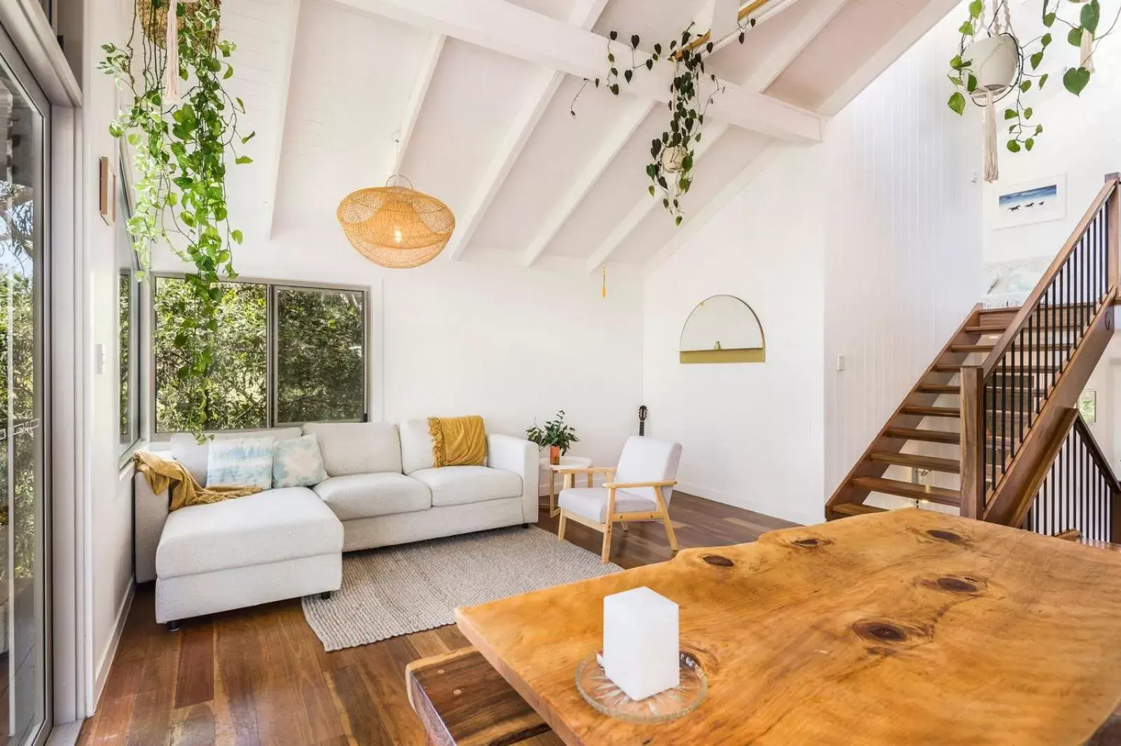 Living room, Seating Area in The Oasis Apartments and Treetop Houses