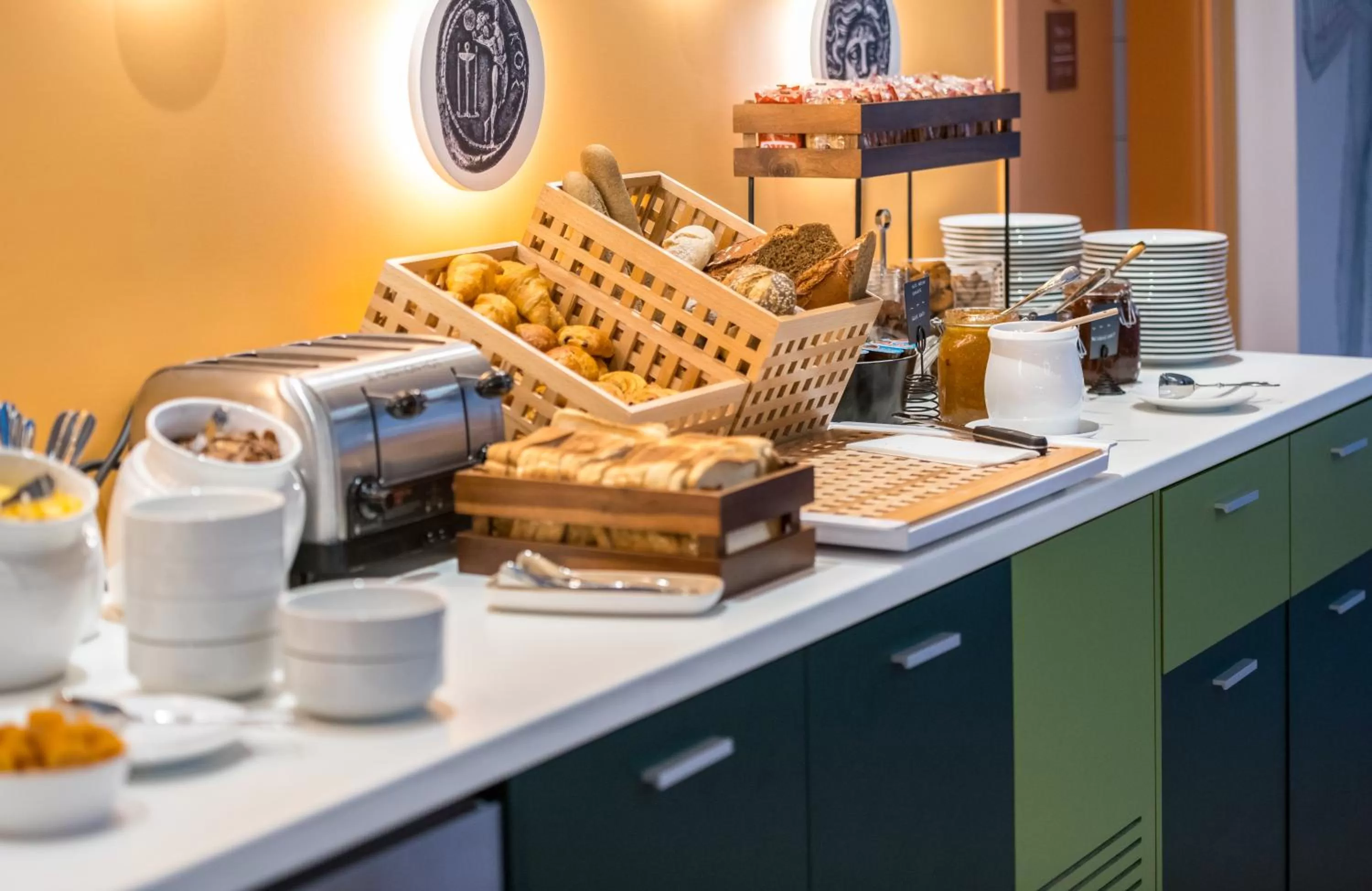 Day in ibis Styles Athens Routes