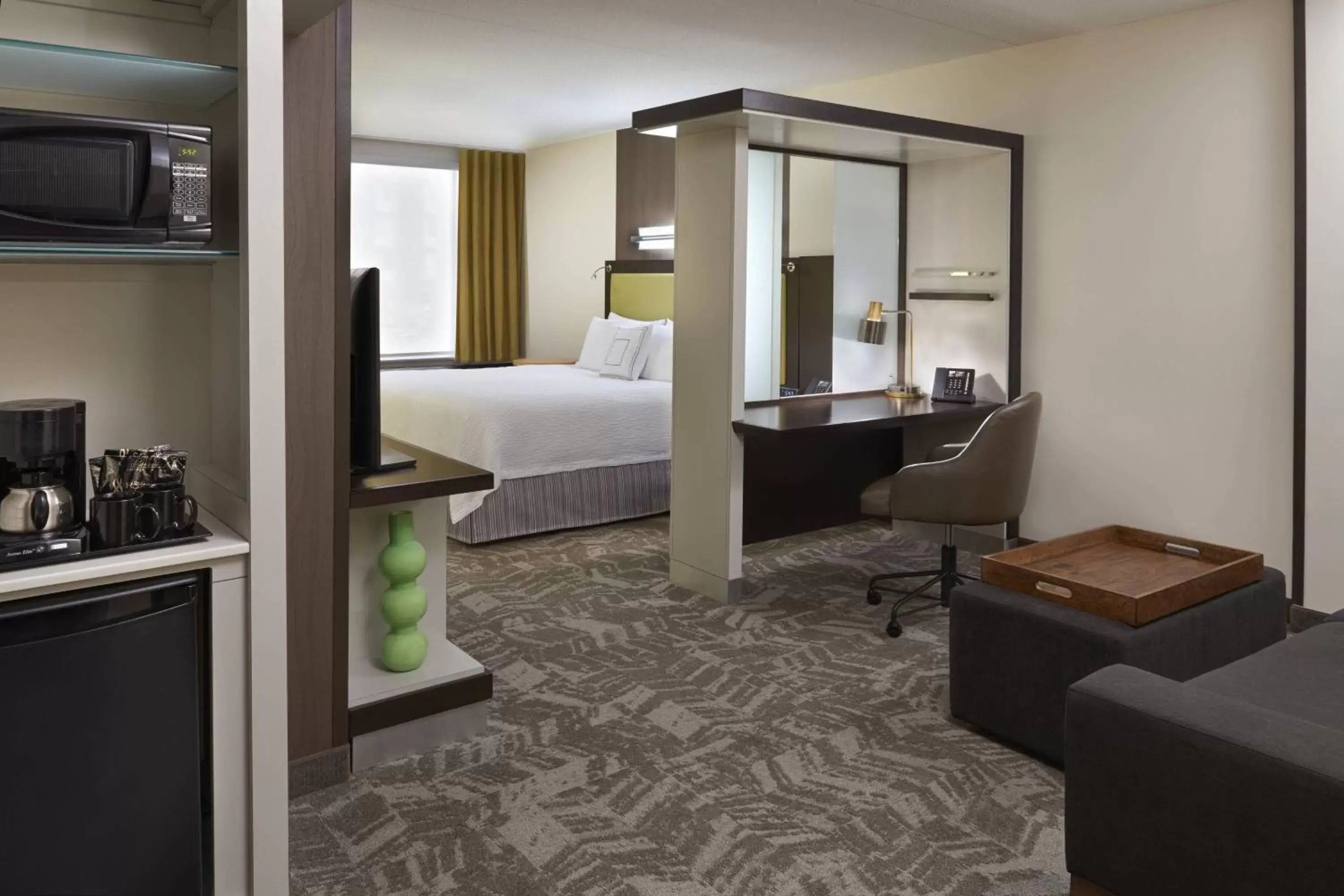 Photo of the whole room, Bed in SpringHill Suites by Marriott Toronto Vaughan