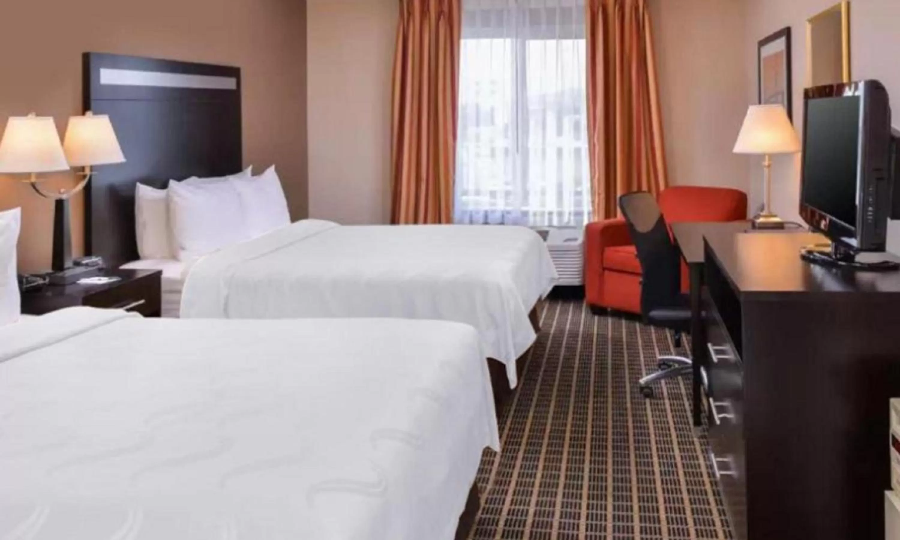 Bedroom, Bed in Hotel Nova SFO