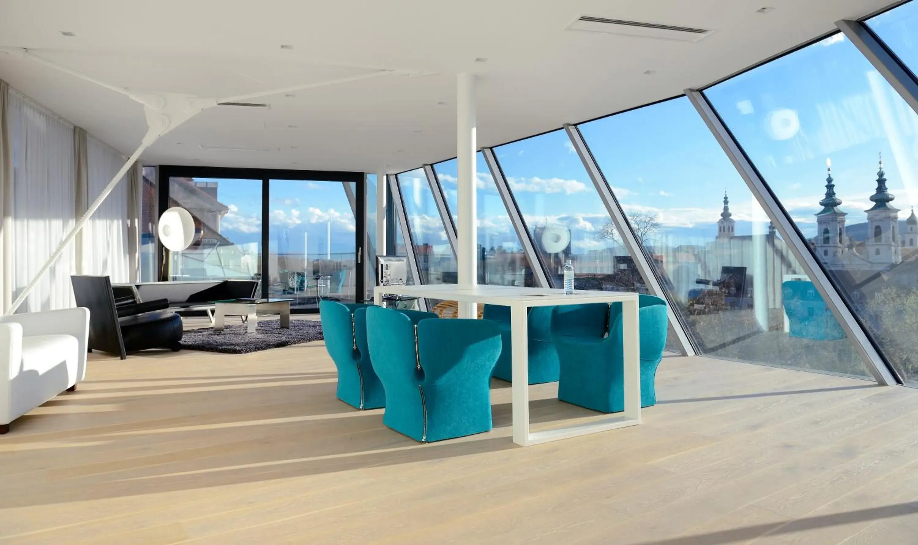 One-Bedroom Apartment with Balcony in Schlossberghotel One-Bedroom Apartment with Balcony in Schlossberghotel