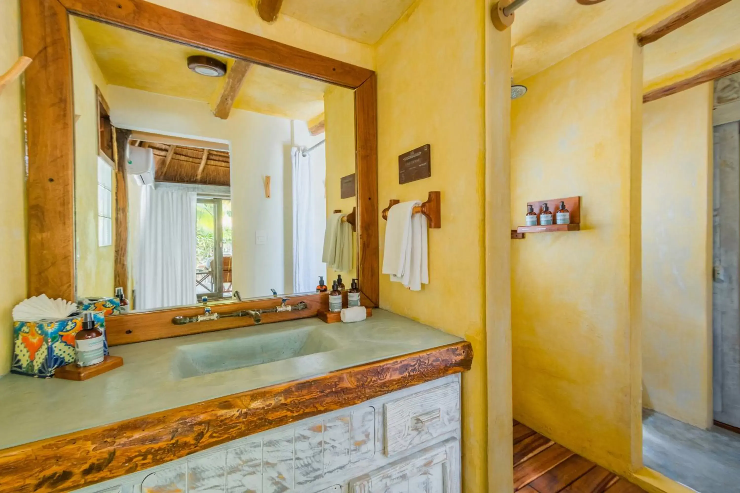 Bathroom in Villa Pescadores Tulum