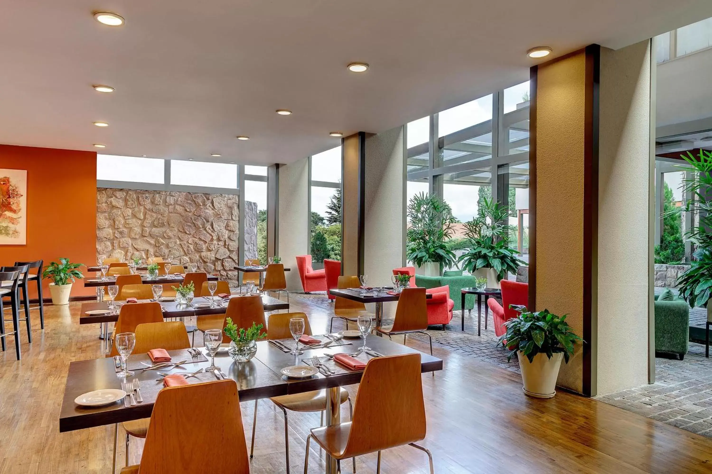 Restaurant/Places to Eat in Sheraton Salta Hotel