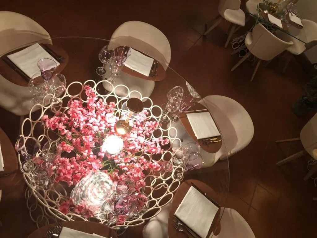 Restaurant/places to eat in Hotel Logge Dei Mercanti