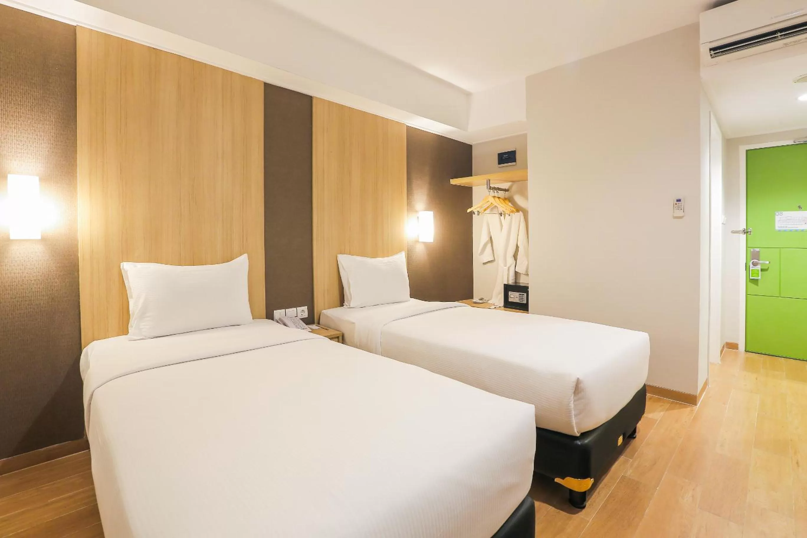 Bed in Hotel Citradream Bintaro