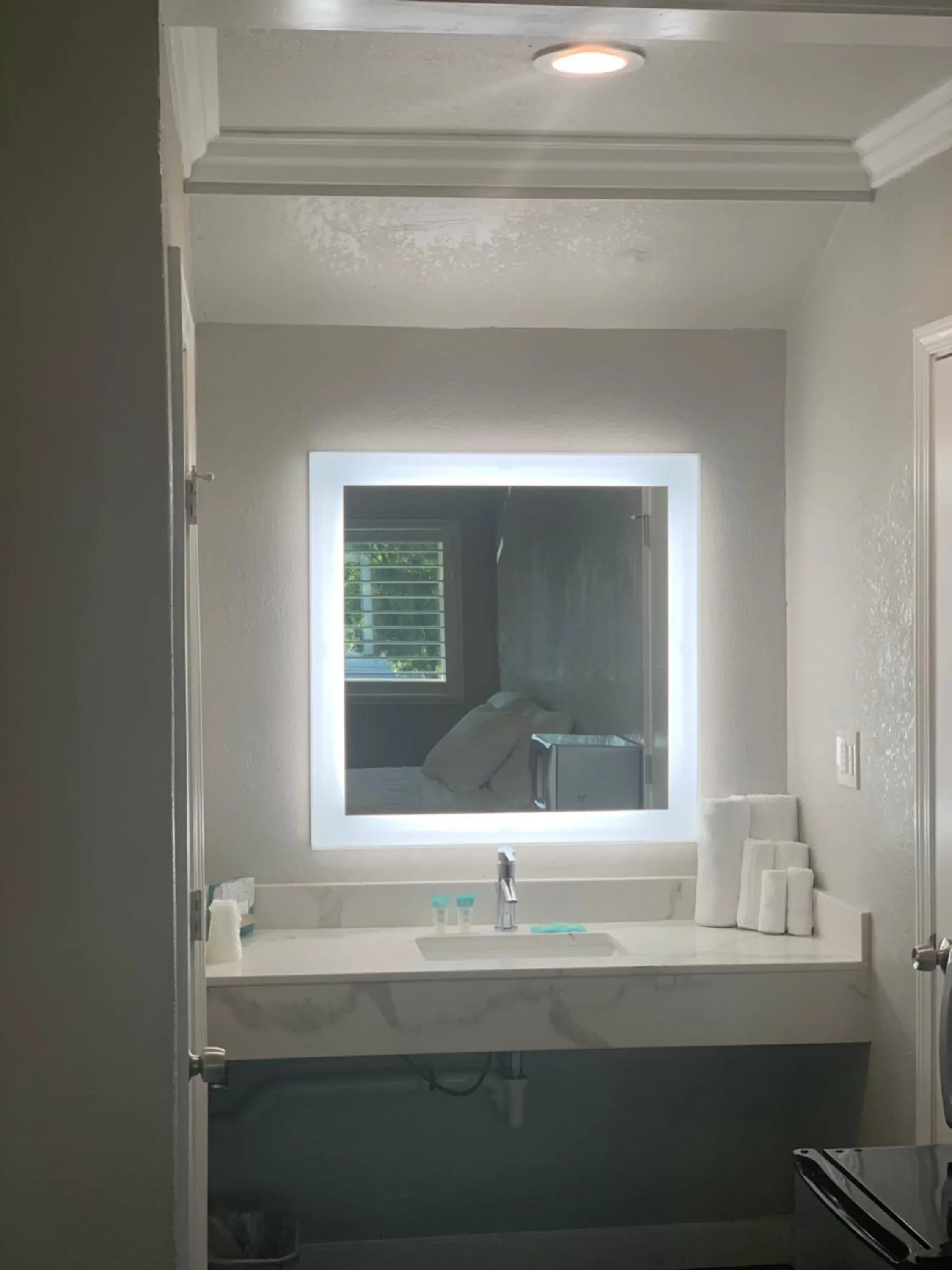 Elmwood Motel Elmwood Motel