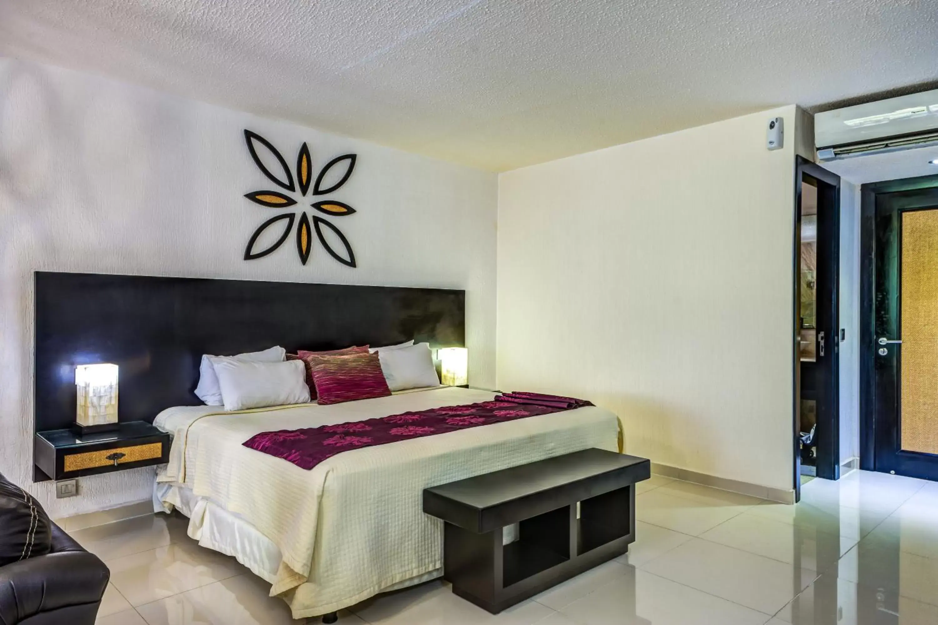 Bed in Suites Corazon