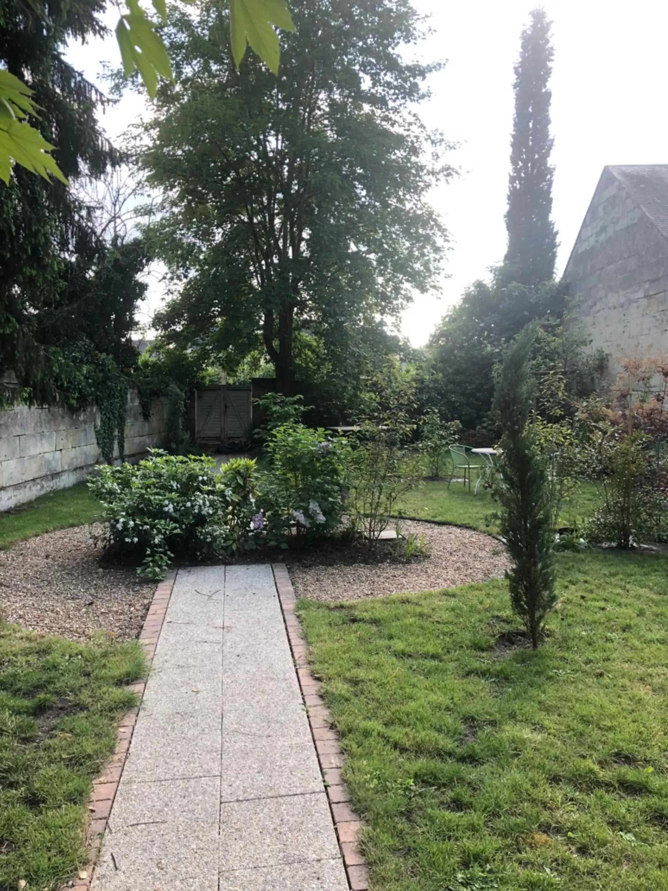 Garden in A la Fleur de Lys