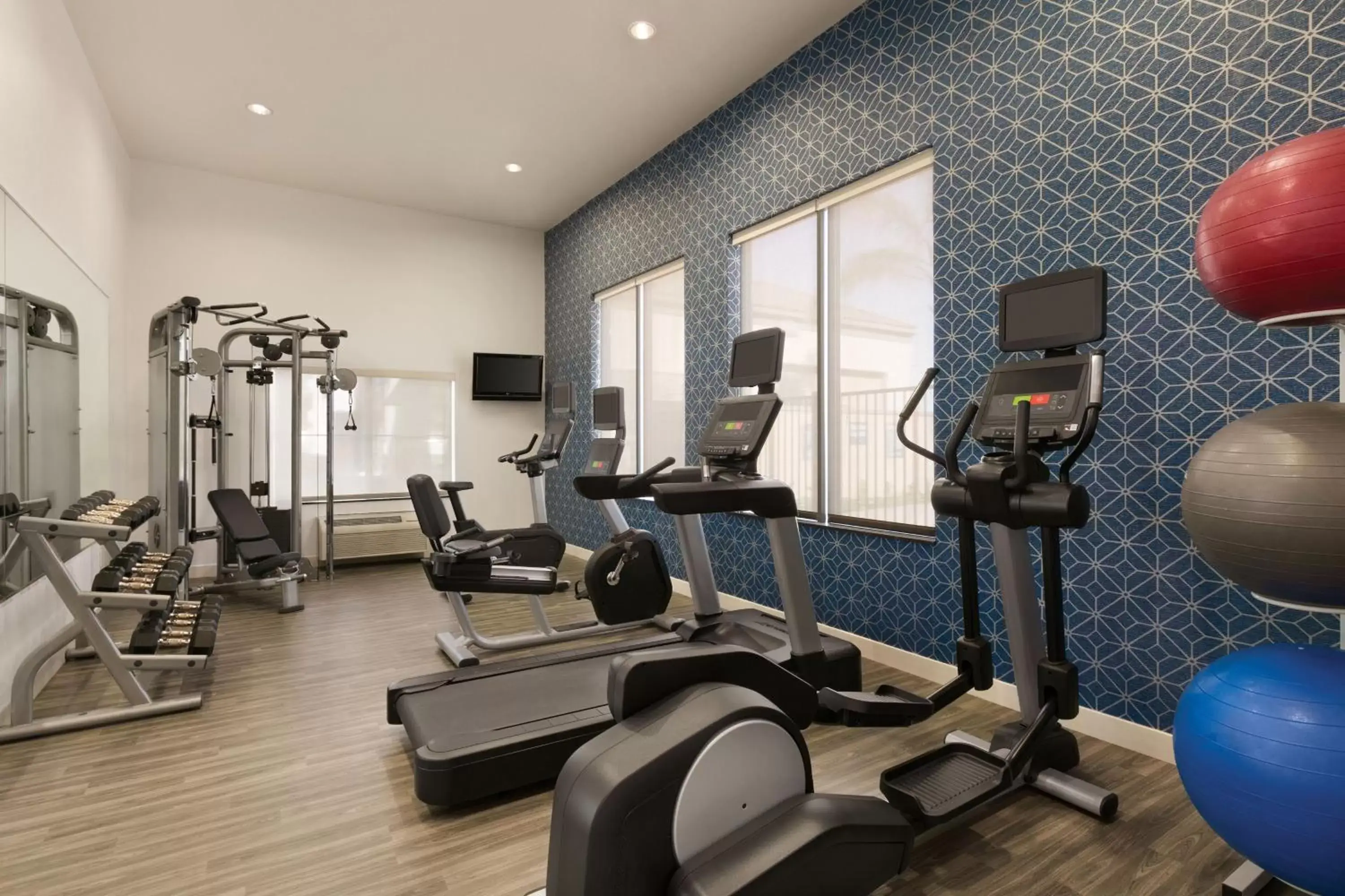 Fitness centre/facilities, Fitness Center/Facilities in Four Points by Sheraton Sacramento Airport