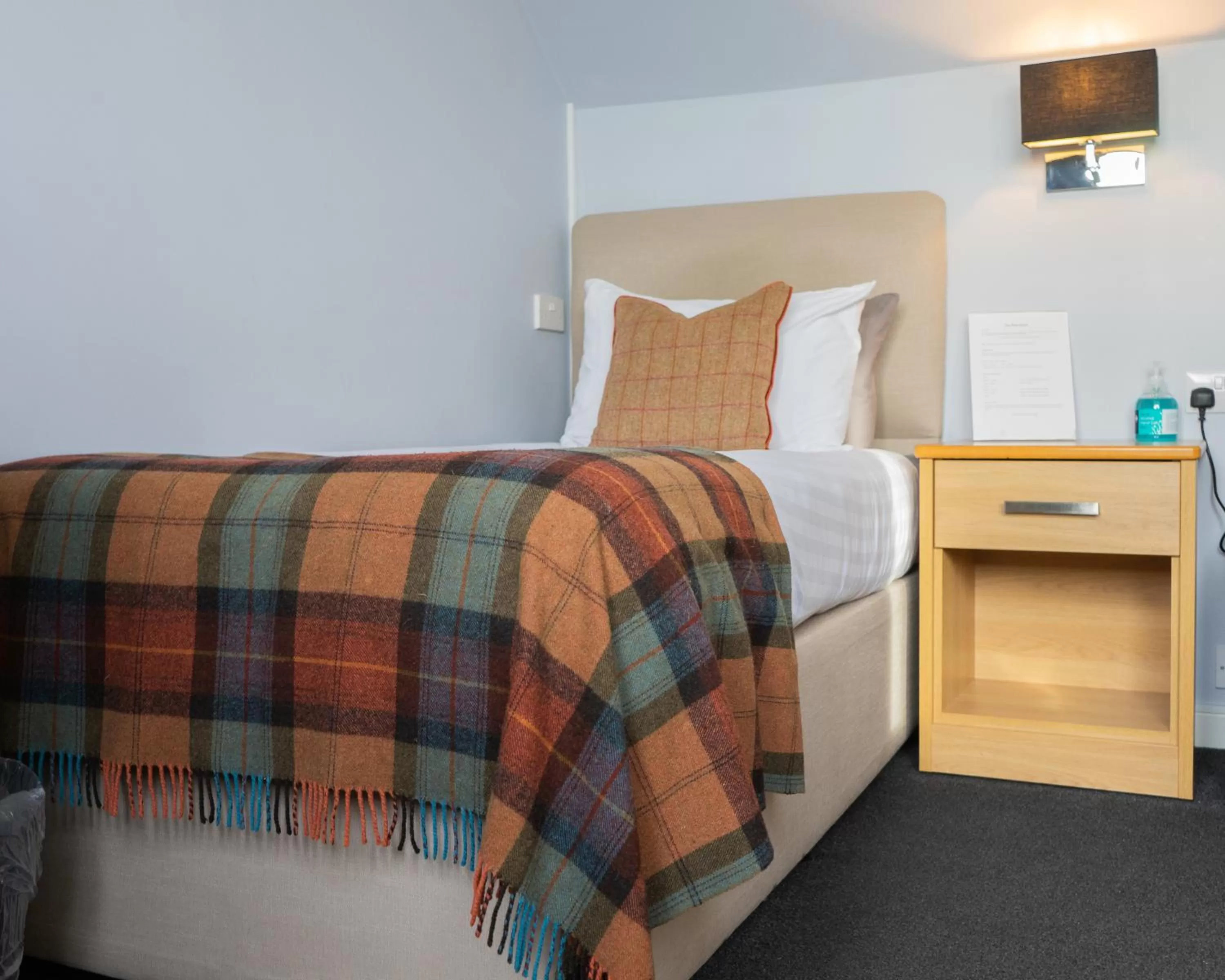 Bed in Firth Hotel & Restaurant