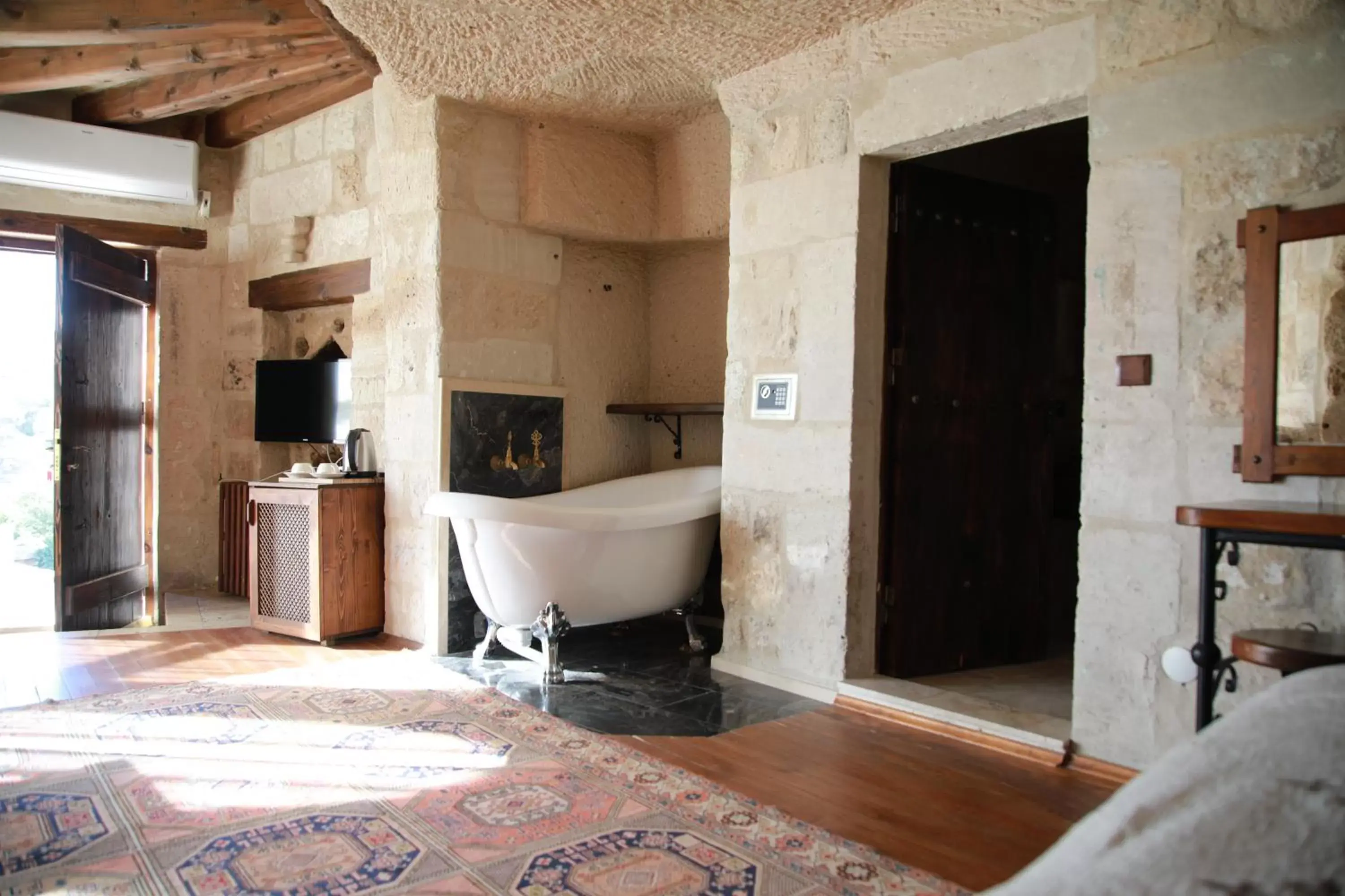 Bathroom in Aydinli Cave Hotel