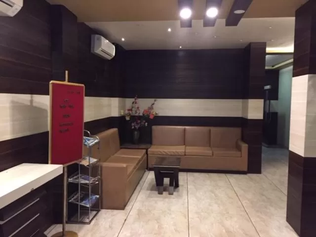 Lobby/Reception in Hotel Mount View, Siliguri