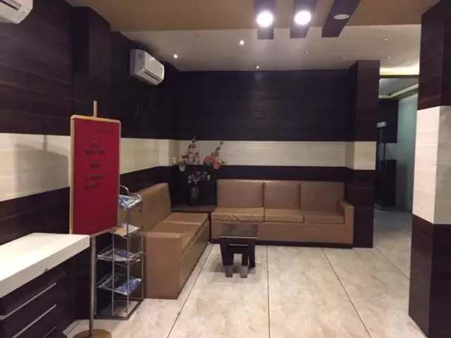 Lobby/Reception in Hotel Mount View, Siliguri Lobby/Reception in Hotel Mount View, Siliguri