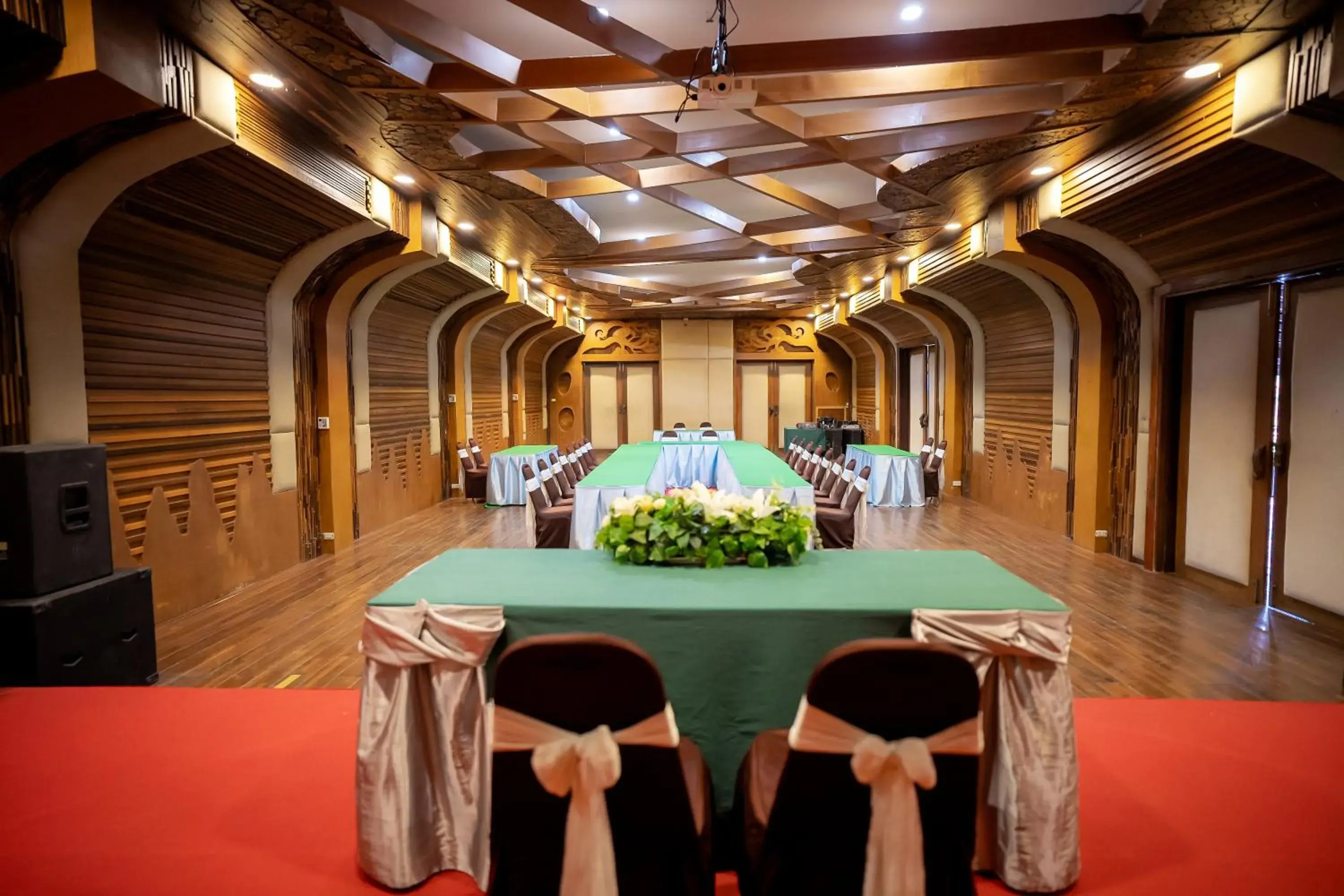 Meeting/conference room, Banquet Facilities in Tamnanpar Resort