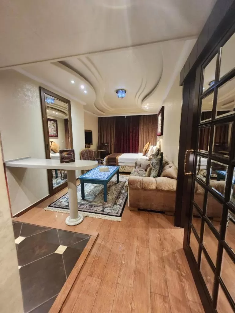 Photo of the whole room, Bed in Q Hotel