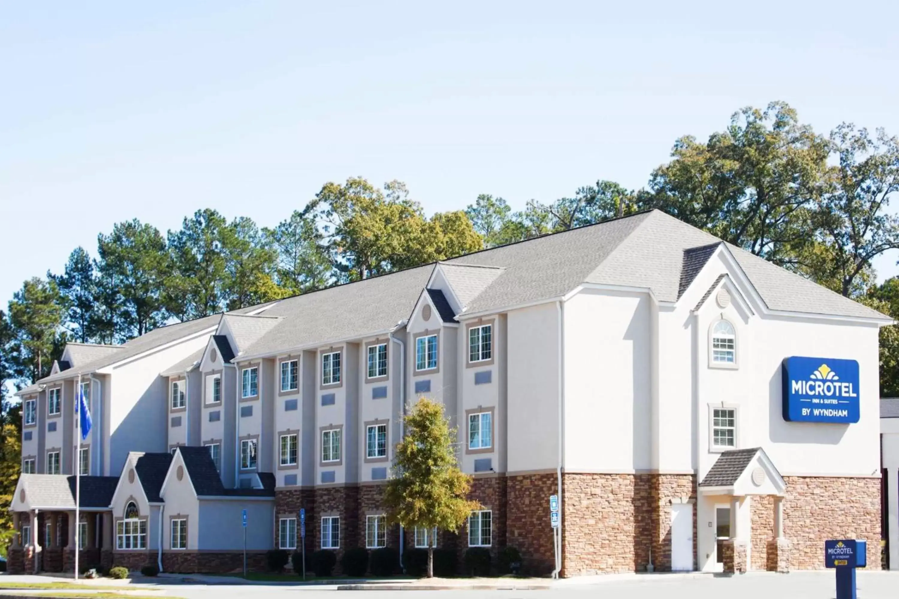 Facade/entrance, Property Building in Microtel Inn & Suites by Wyndham Macon