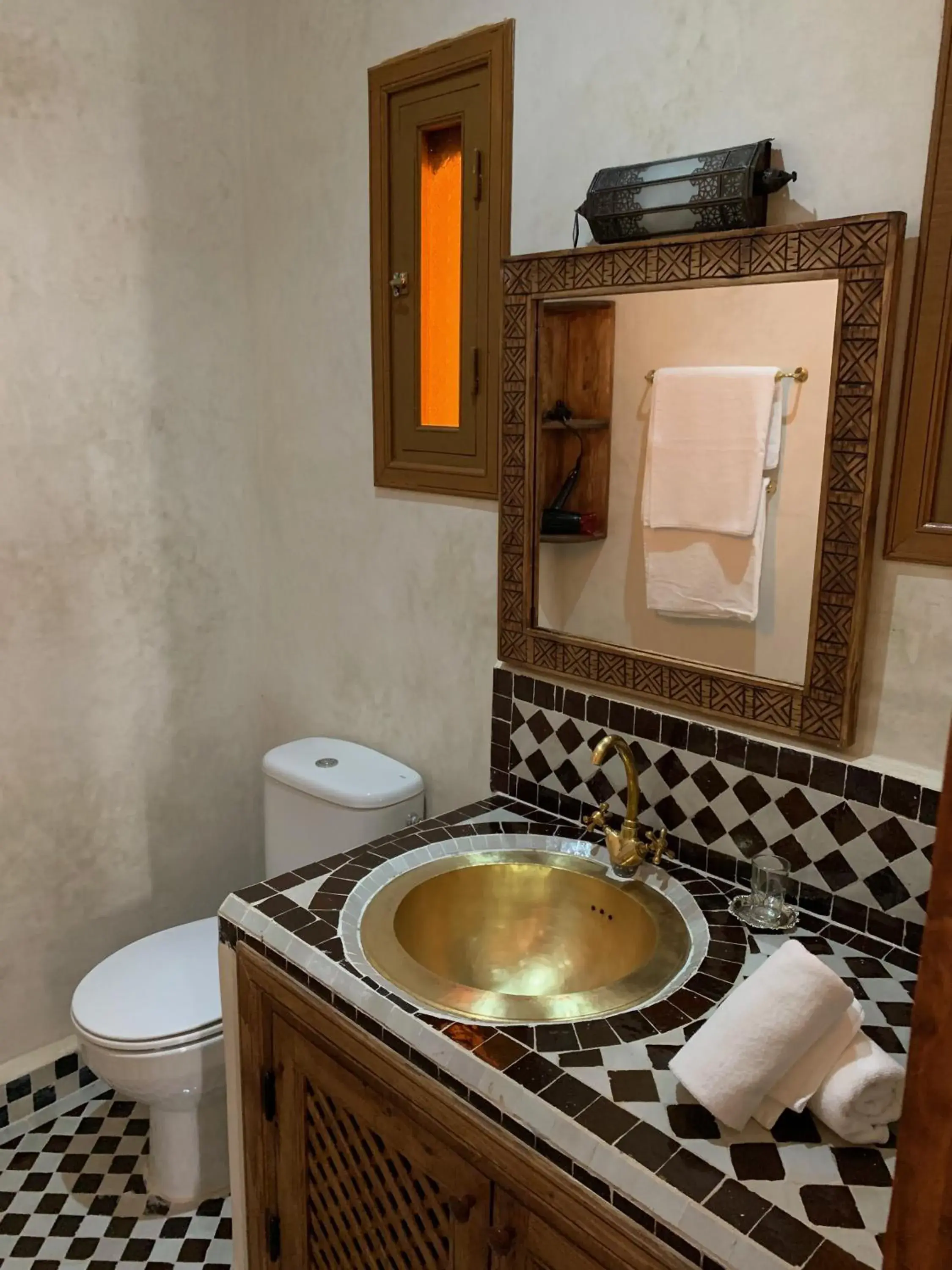 Shower, Bathroom in Riad Abaka hotel & boutique