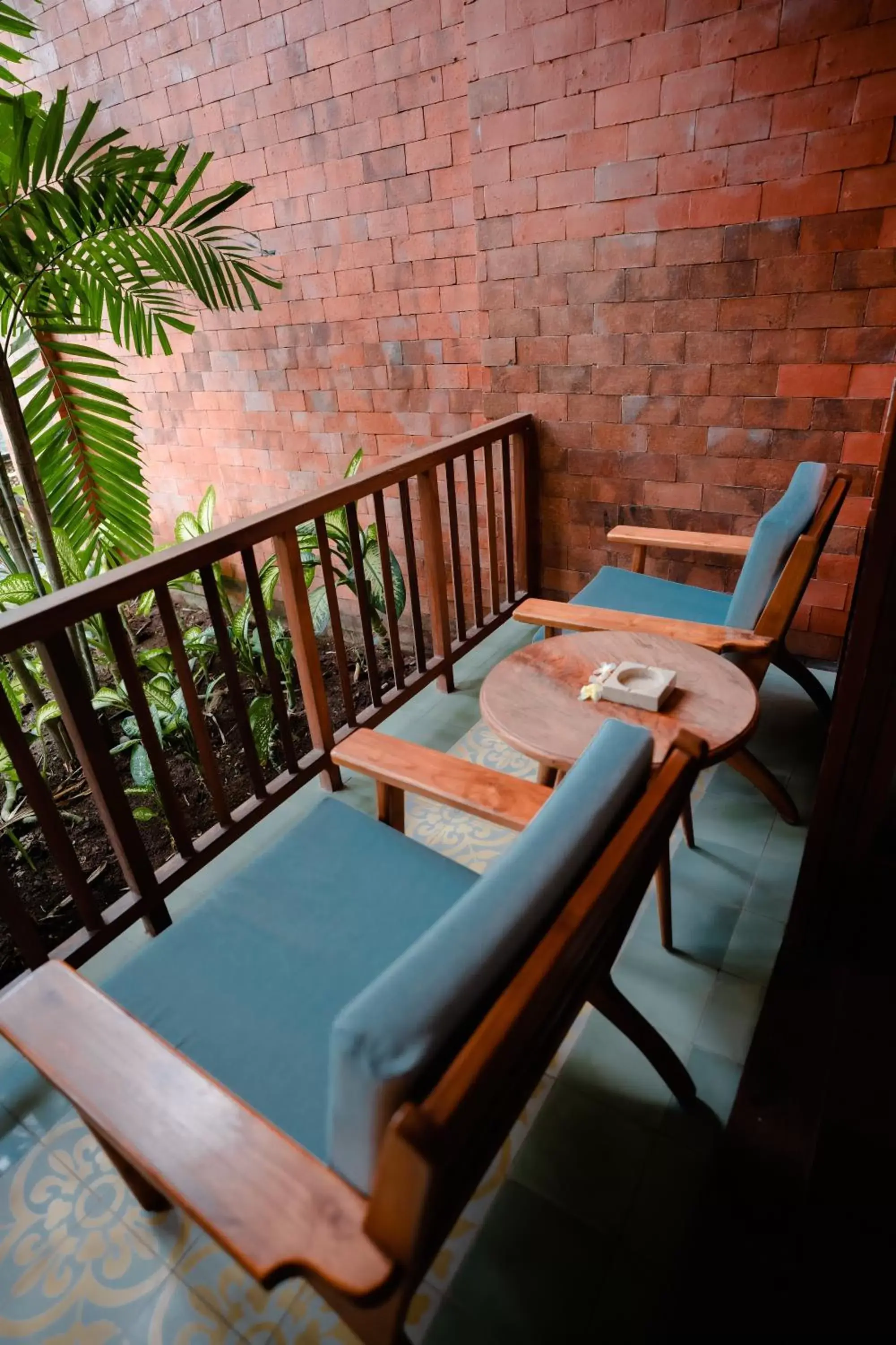 Balcony/Terrace, Restaurant/Places to Eat in Fourteen Roses Boutique Hotel, Kuta