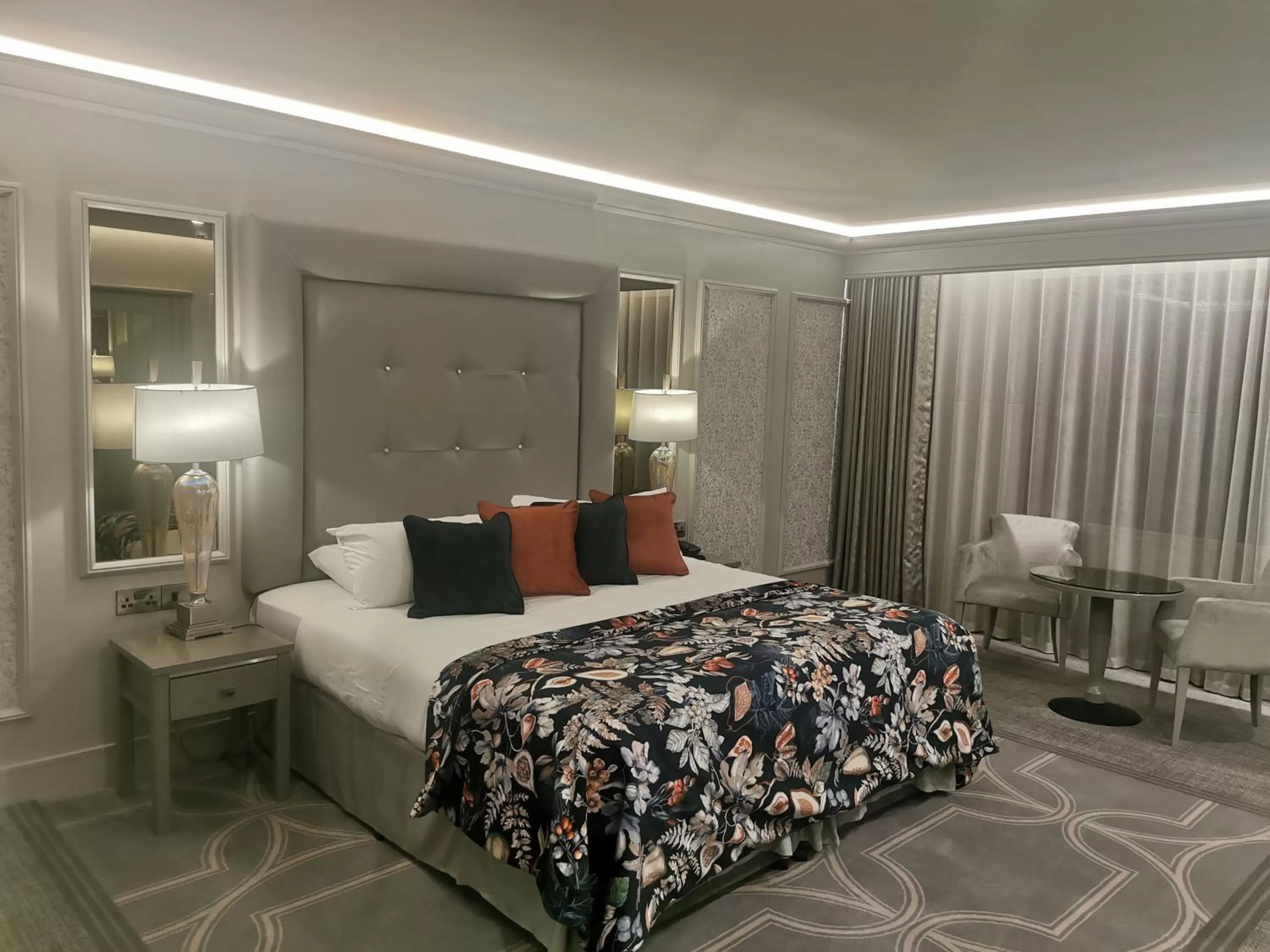 Bed in Errigal Country House Hotel