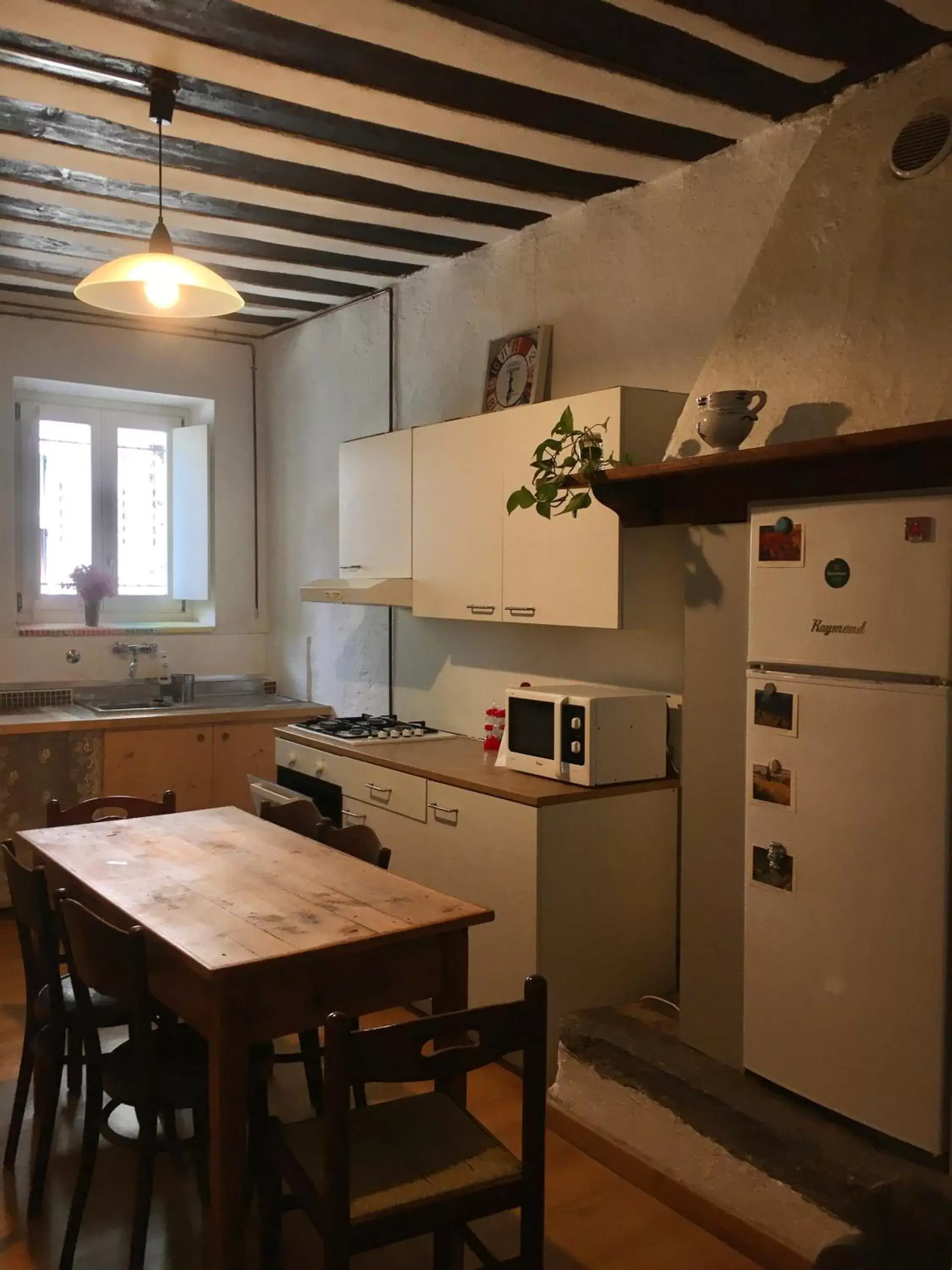 Kitchen or kitchenette, Kitchen/Kitchenette in Al Termen