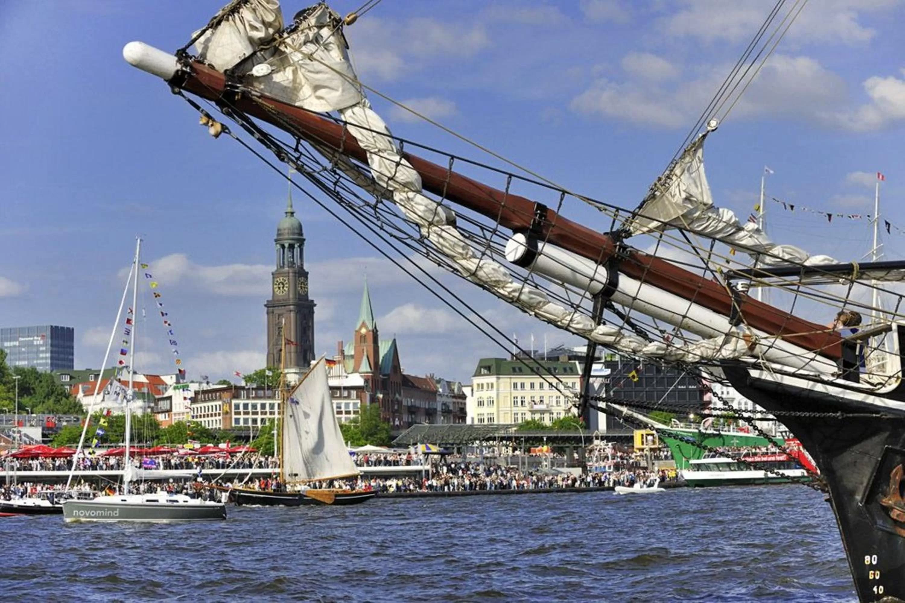 Area and facilities in ibis Hotel Hamburg St. Pauli Messe