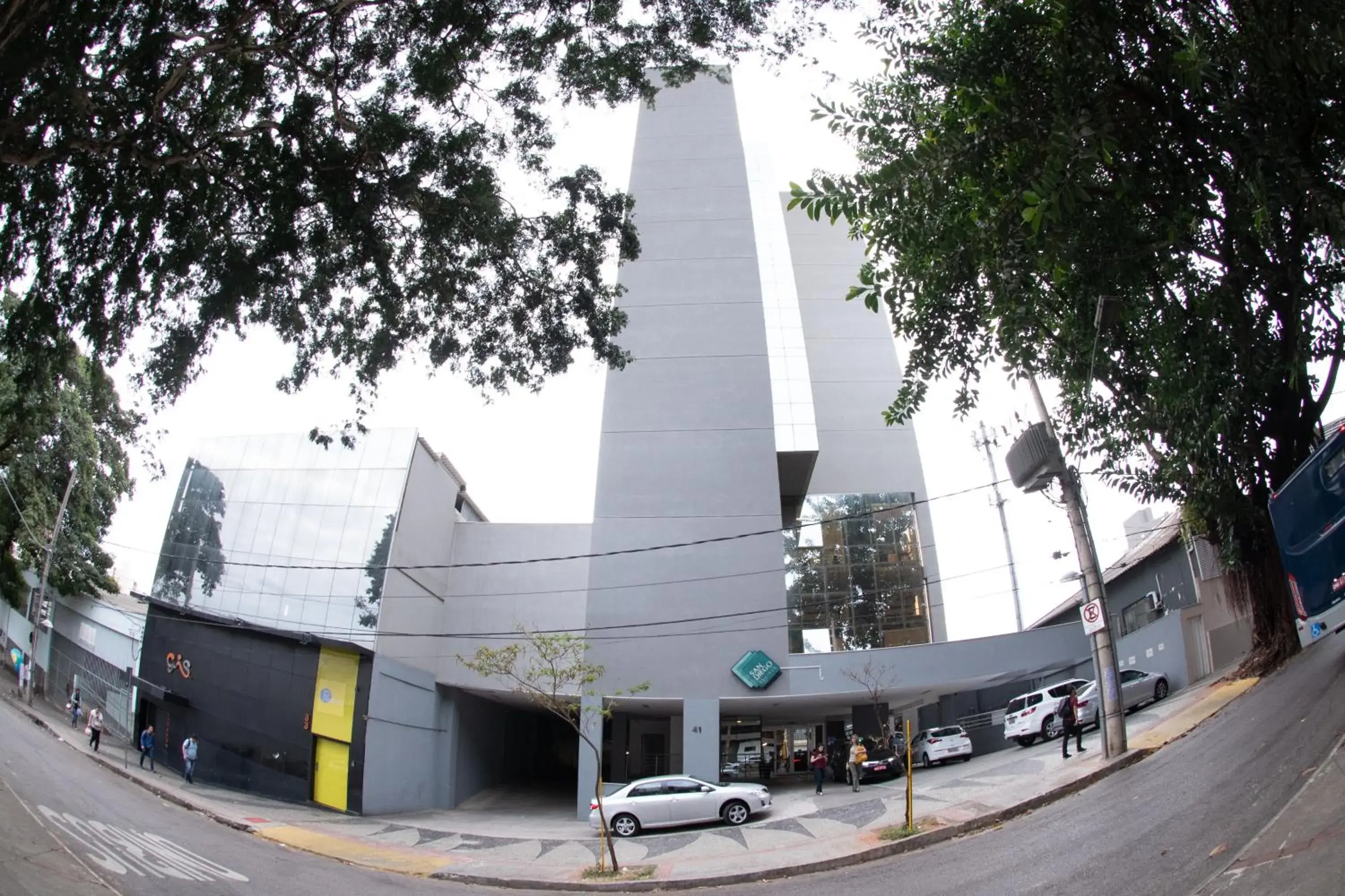 Property building in San Diego Express Barro Preto Property building in San Diego Express Barro Preto