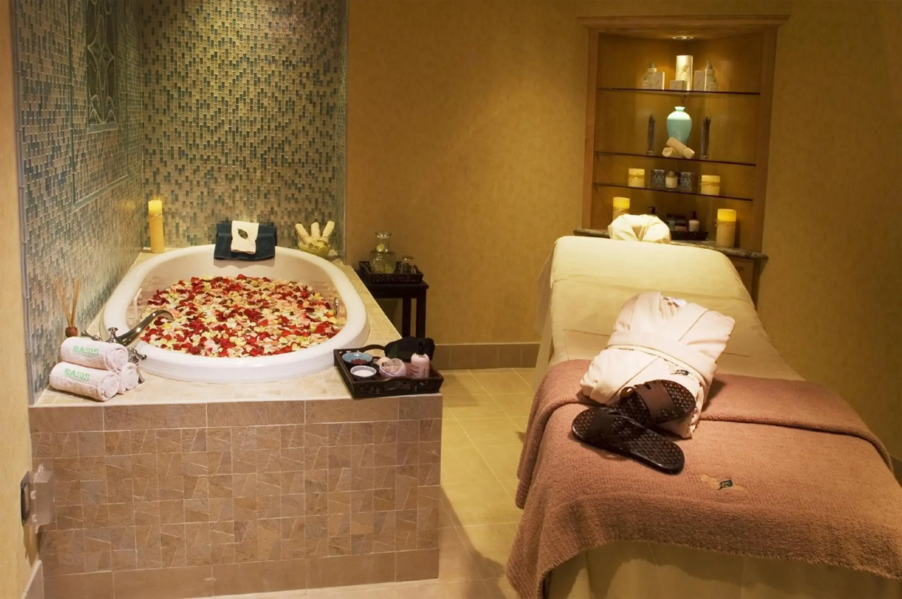 Spa and wellness centre/facilities, Spa/Wellness in Ramana Saigon Hotel