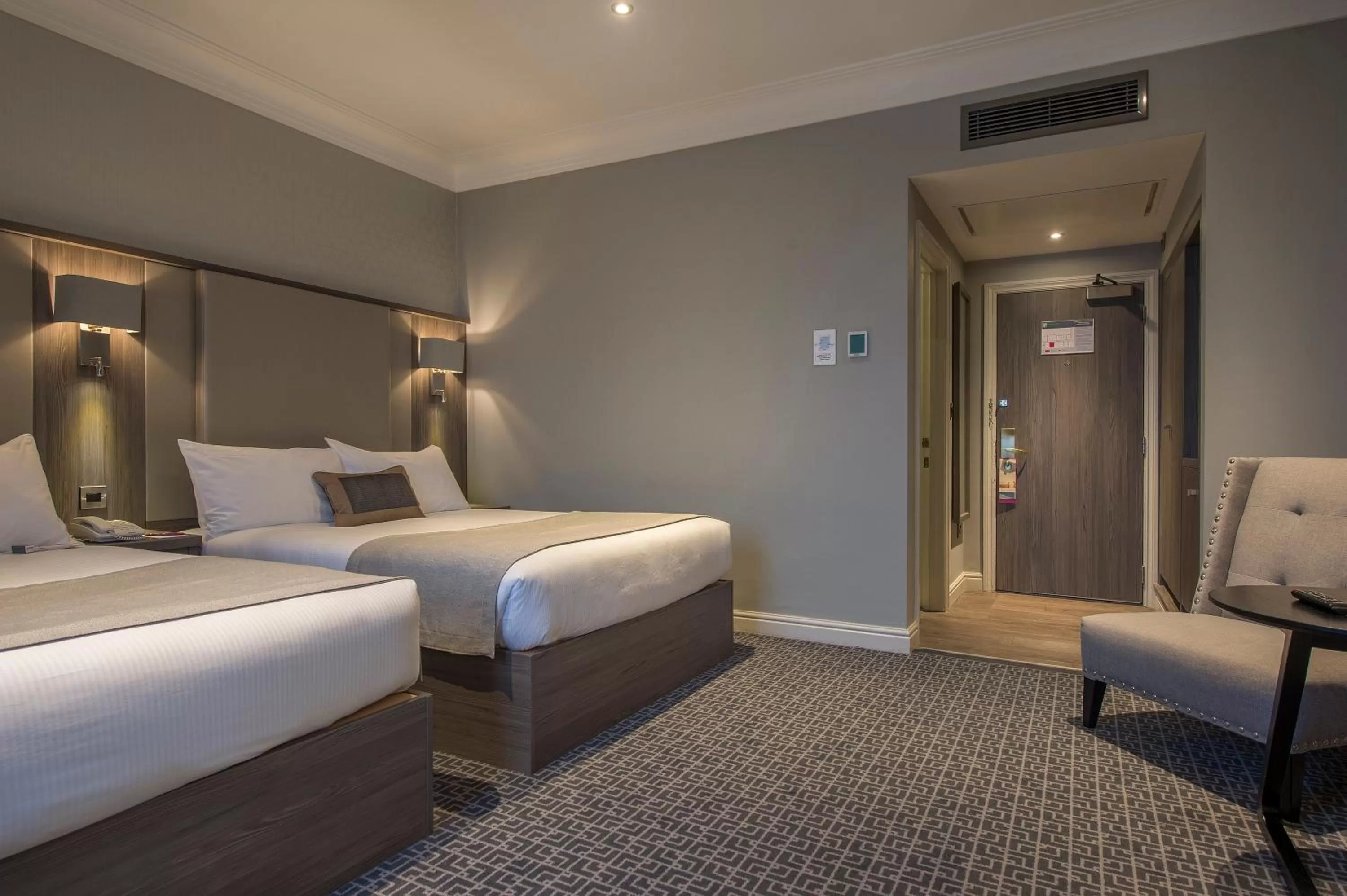 Photo of the whole room, Bed in Crowne Plaza - Sheffield by IHG