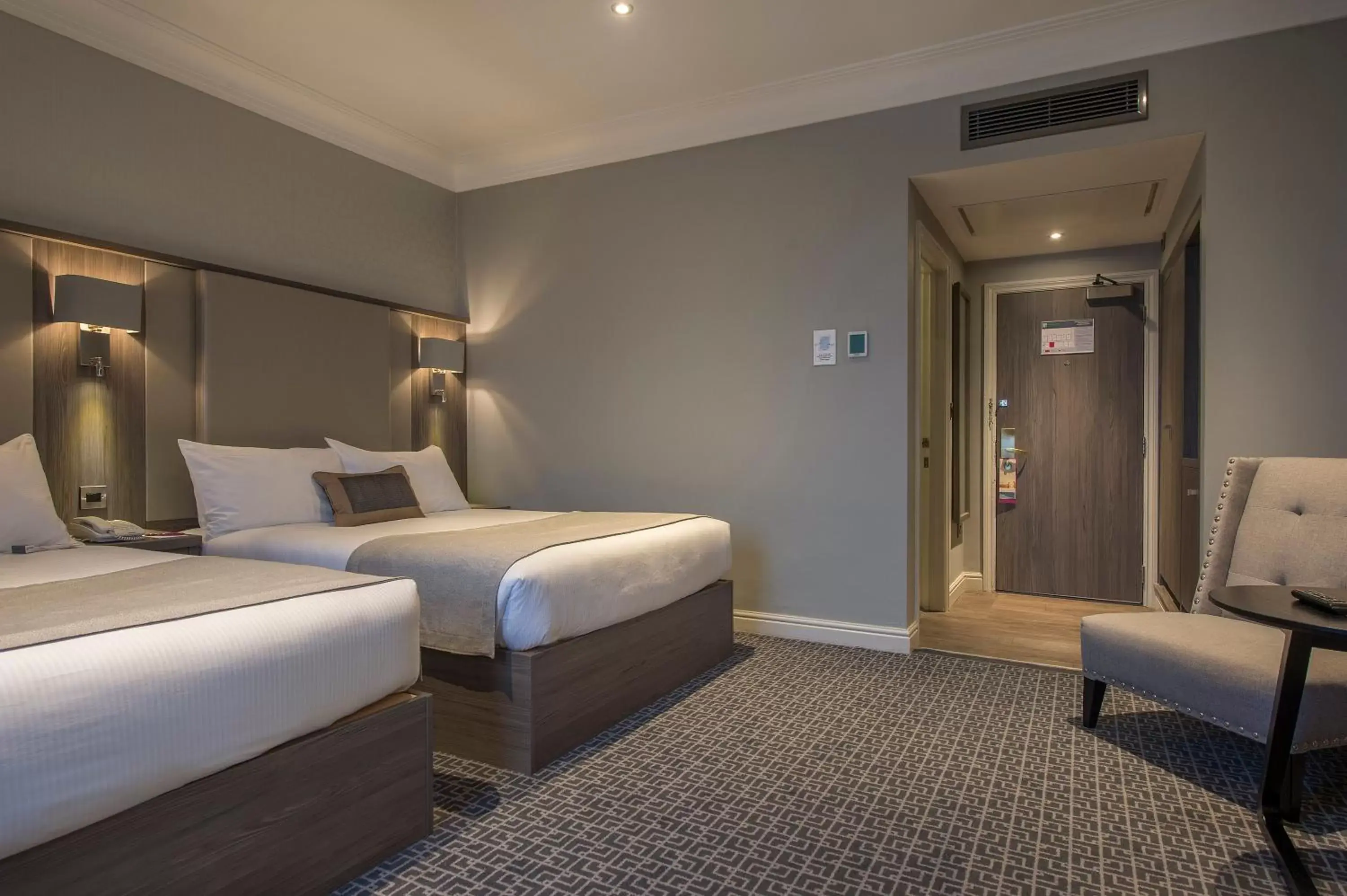 Photo of the whole room, Bed in Crowne Plaza - Sheffield, an IHG Hotel
