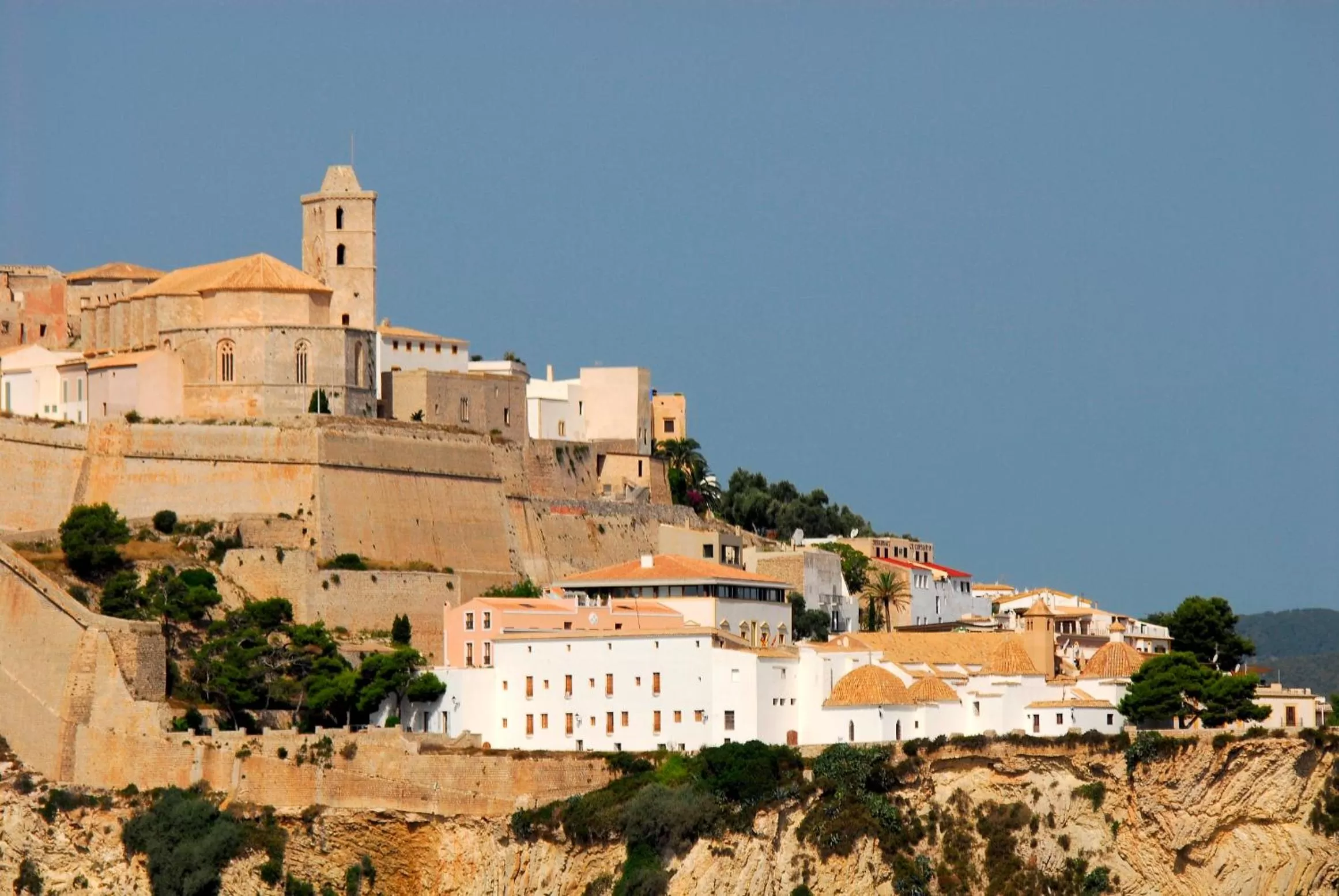 Activities in Mirador de Dalt Vila-Relais & Chateaux