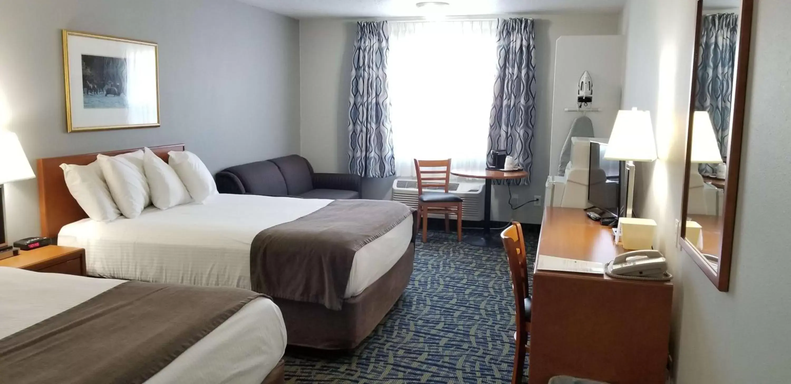 Photo of the whole room, Bed in SureStay Plus Hotel by Best Western Lethbridge