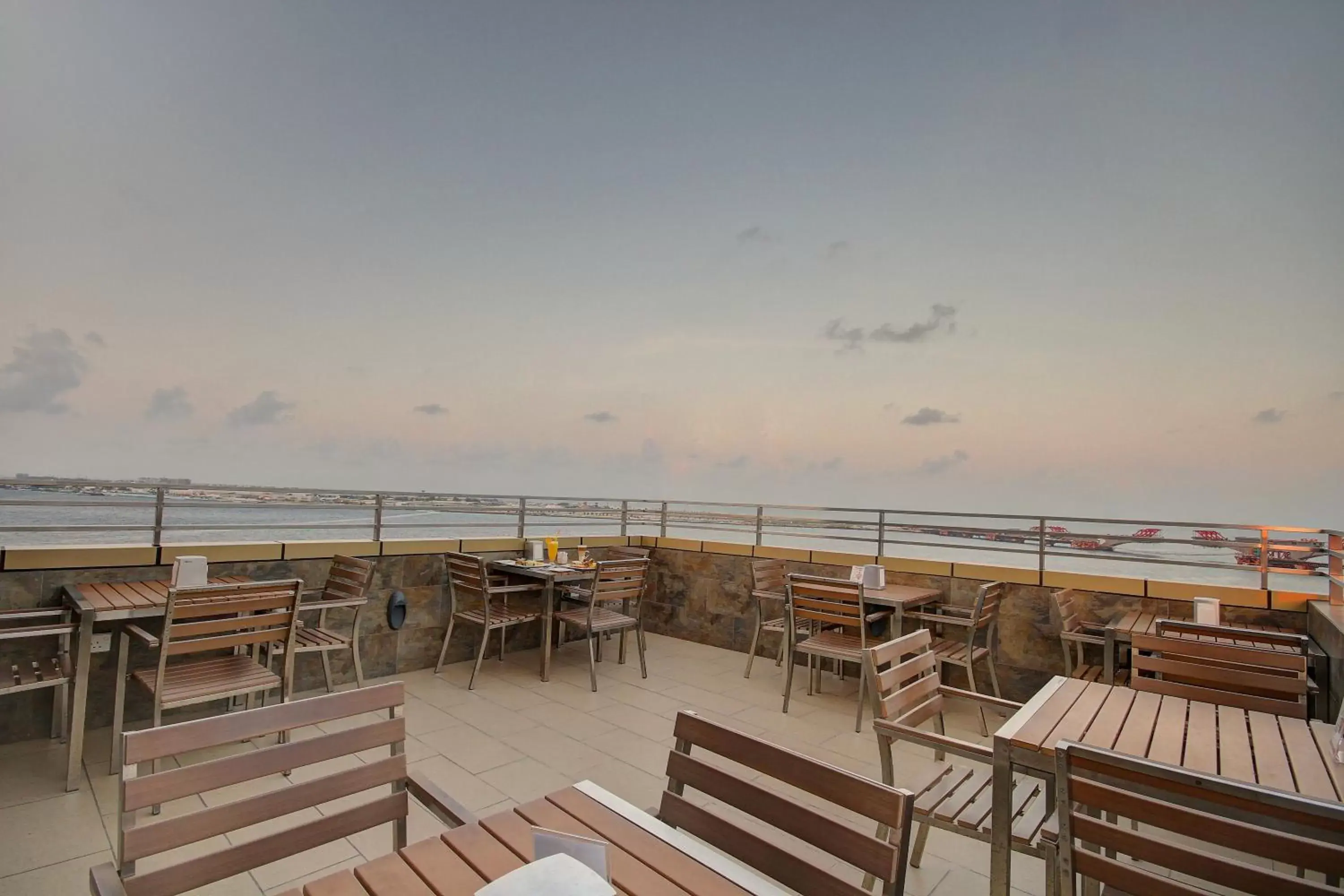 Balcony/Terrace in Unima Grand