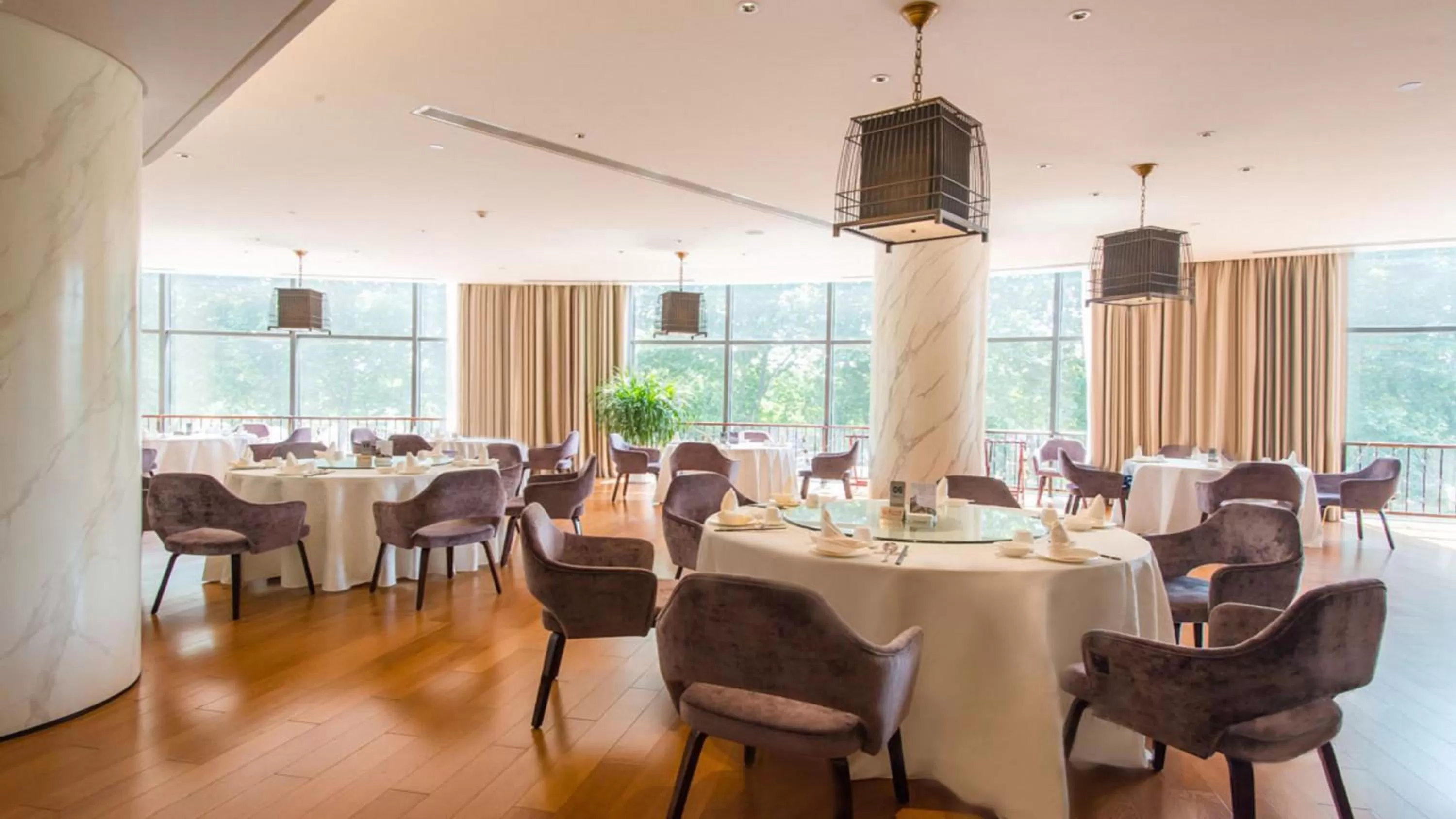 Restaurant/places to eat in Holiday Inn Nanjing Xuanwu Lake by IHG