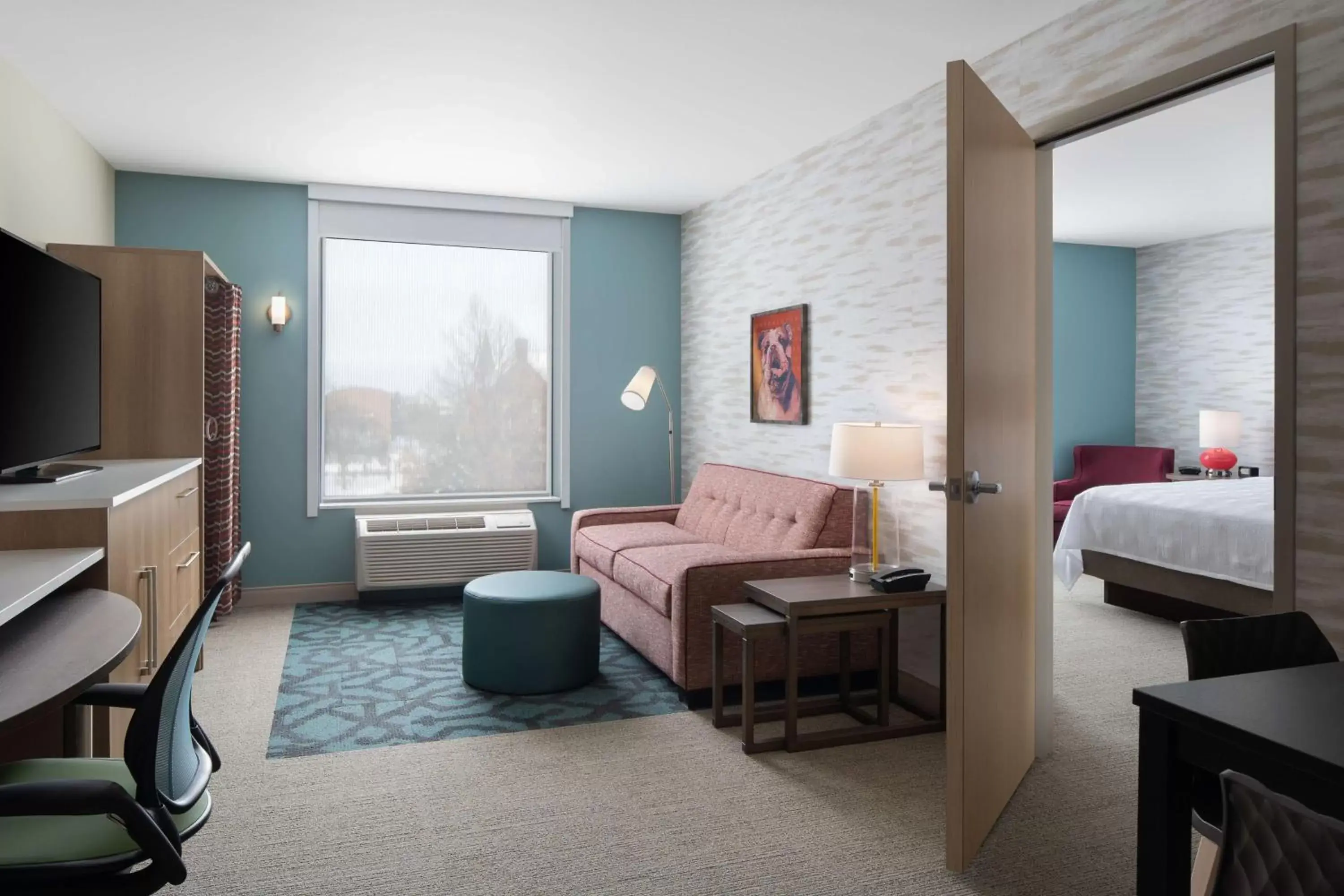 Bedroom, Bed in Home2 Suites by Hilton Des Moines at Drake University Bedroom, Bed in Home2 Suites by Hilton Des Moines at Drake University