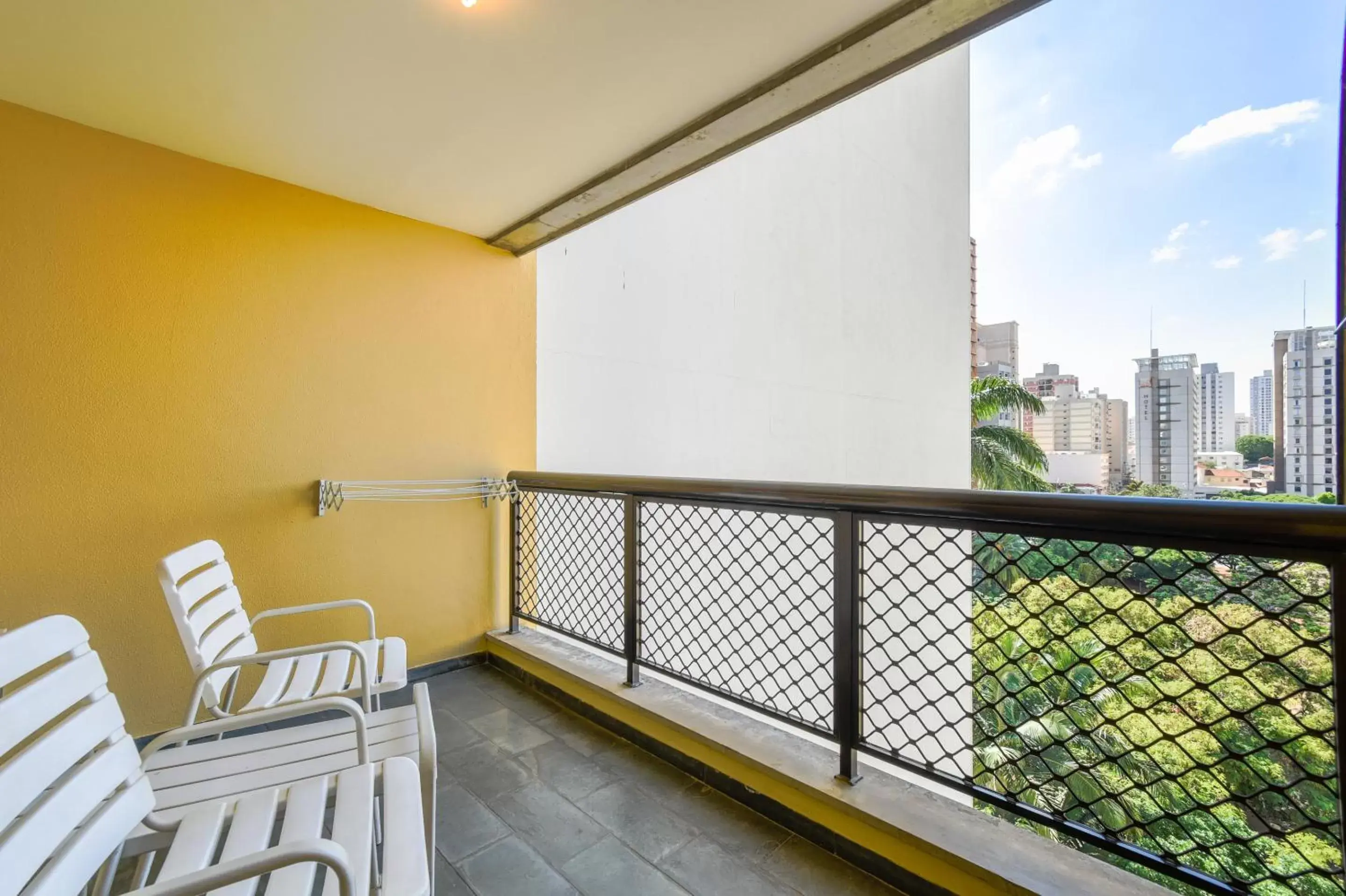 Balcony/Terrace in Capital O Park Tower, Campinas