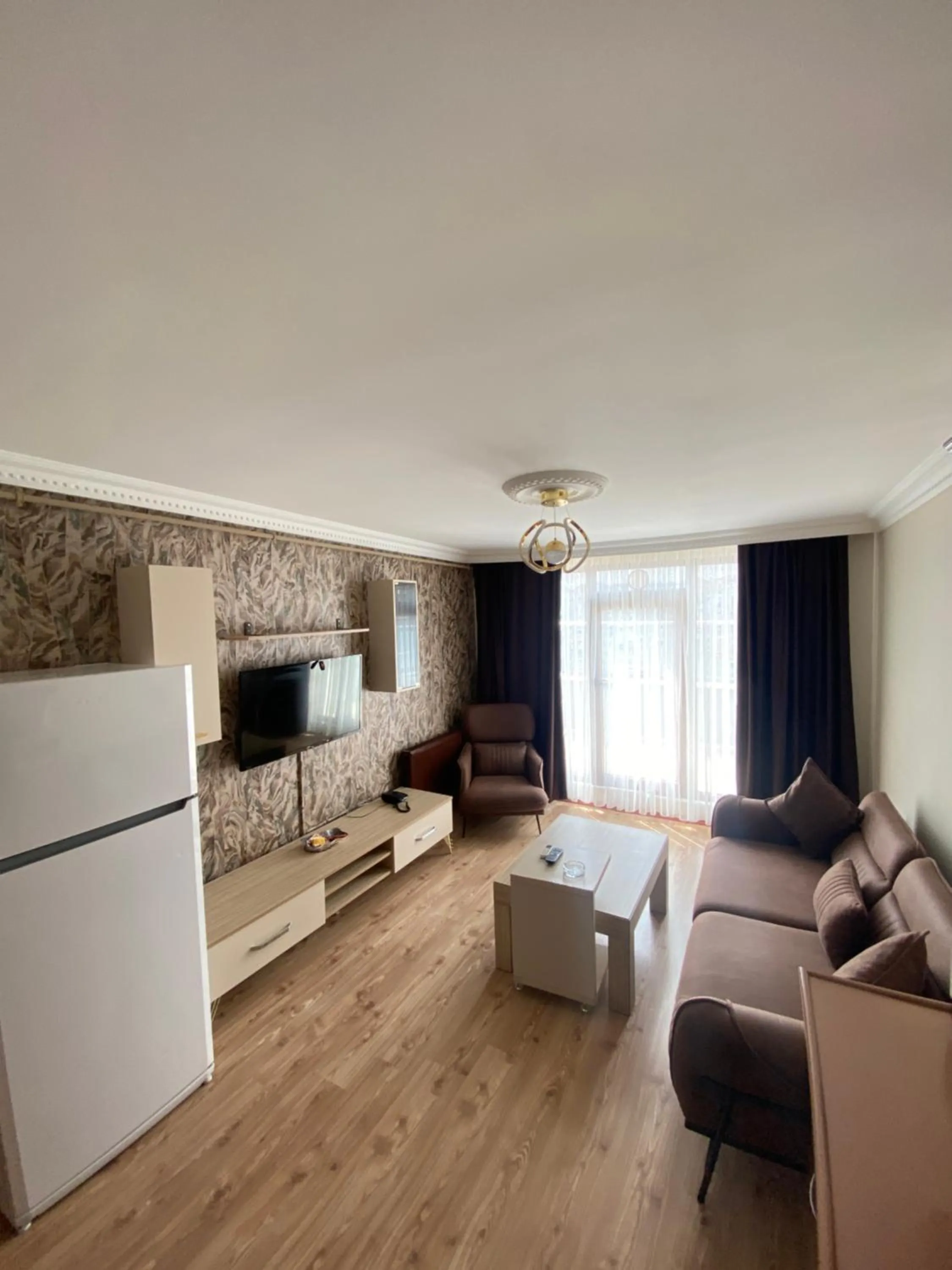 TV and multimedia in Overland Residence