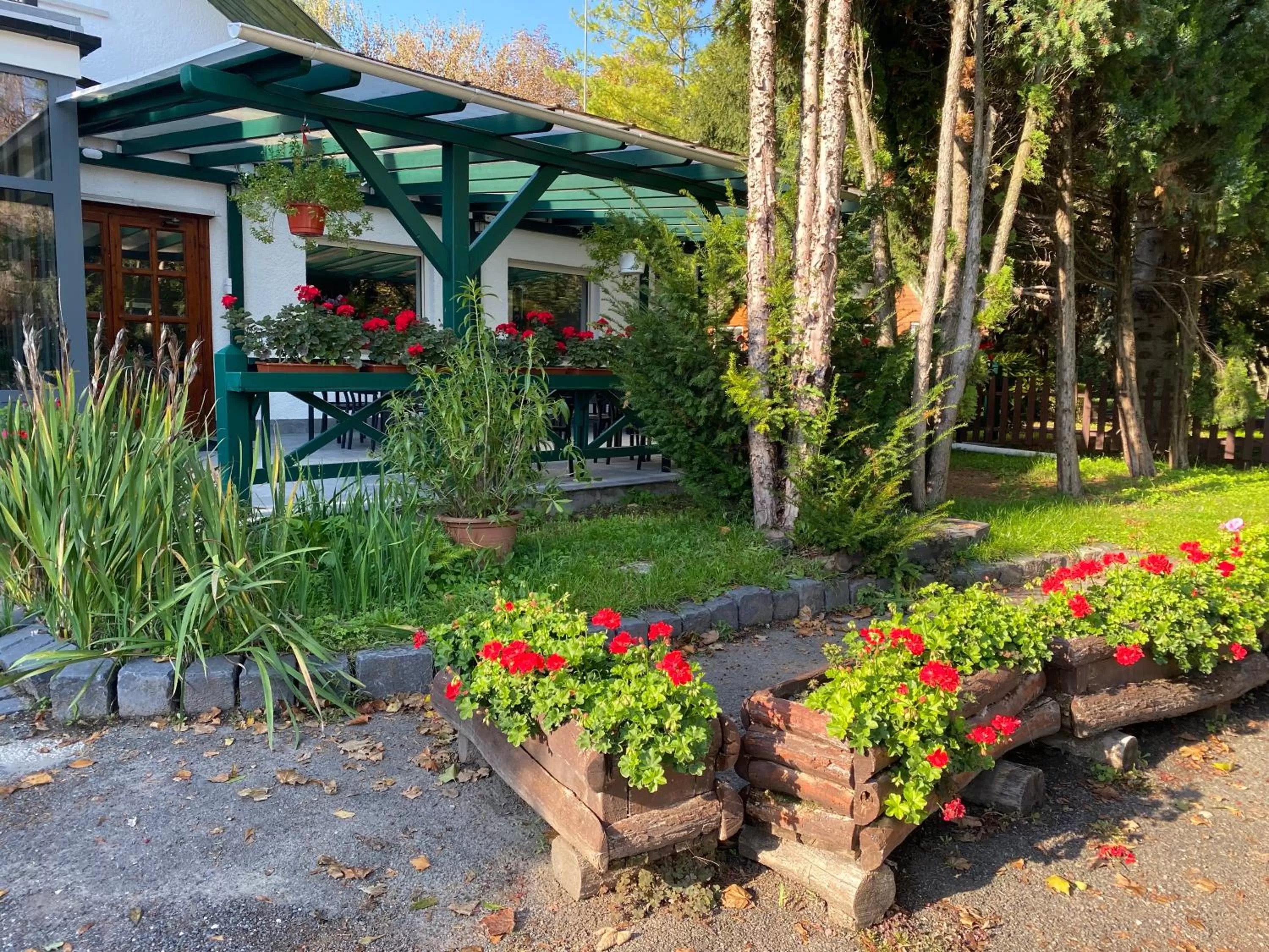 Property building in A Fogadó