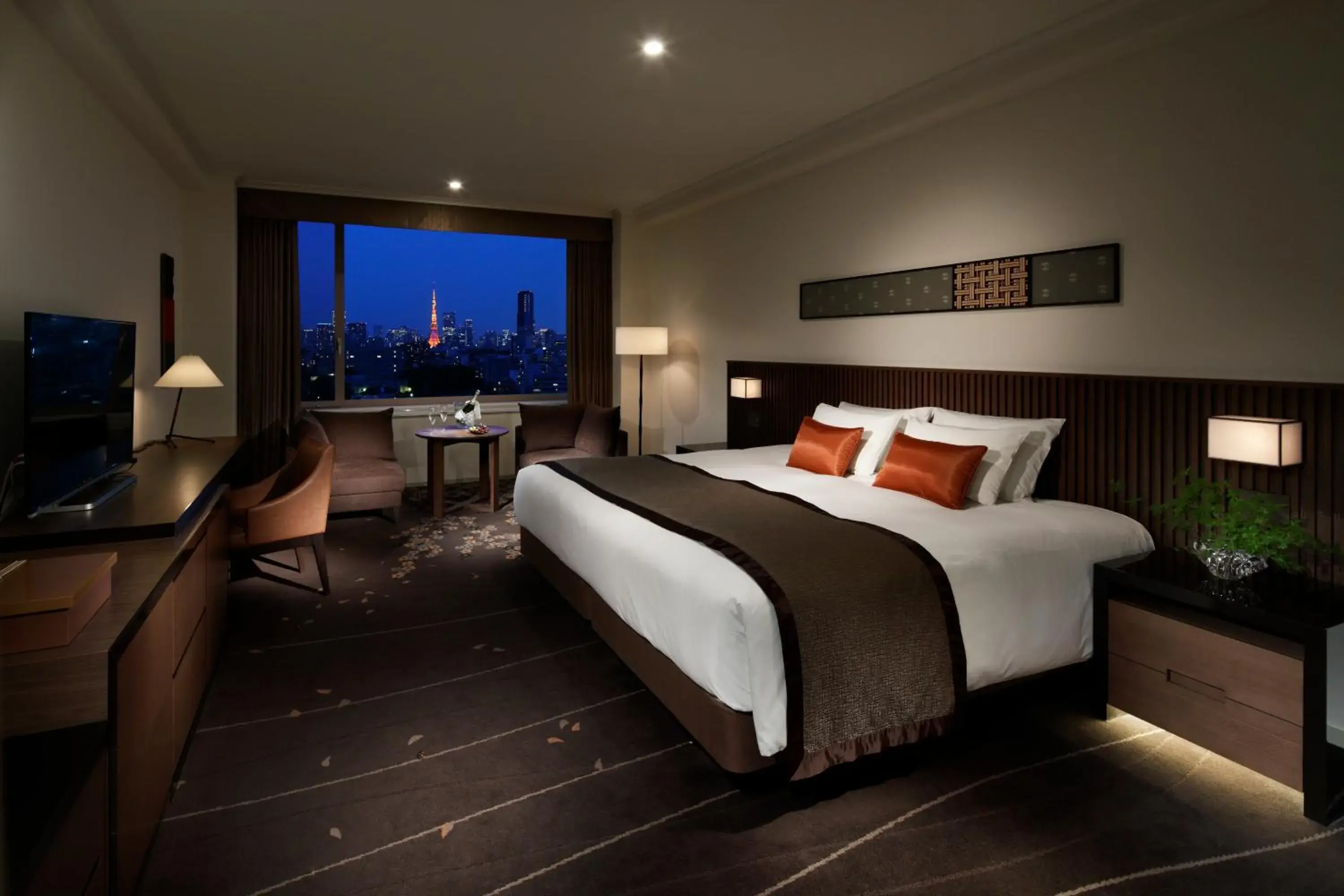 Bedroom, Bed in The Prince Sakura Tower Tokyo, Autograph Collection Bedroom, Bed in The Prince Sakura Tower Tokyo, Autograph Collection