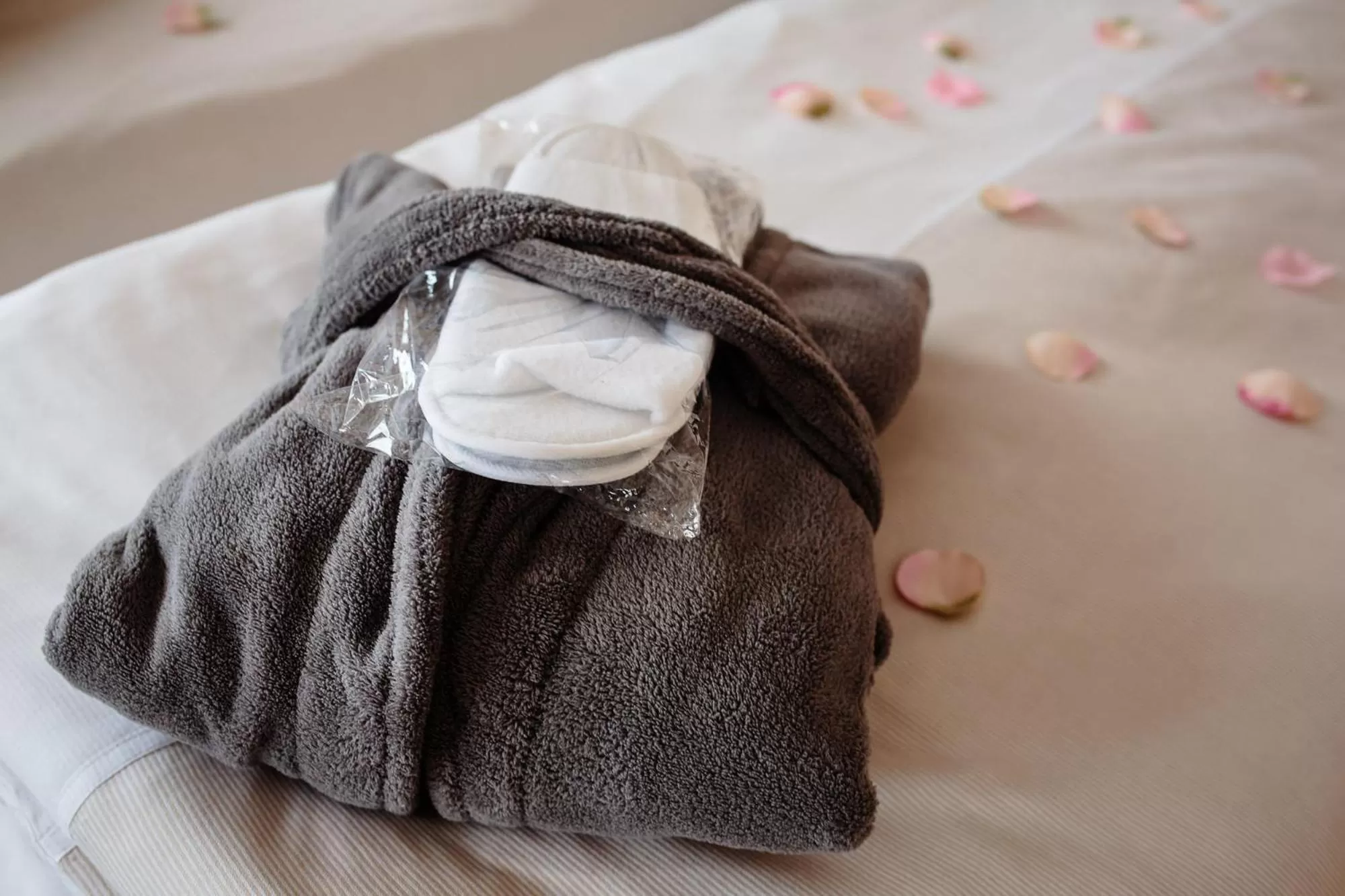 Photo of the whole room, Bed in Hotel-Restaurant Zur Krone