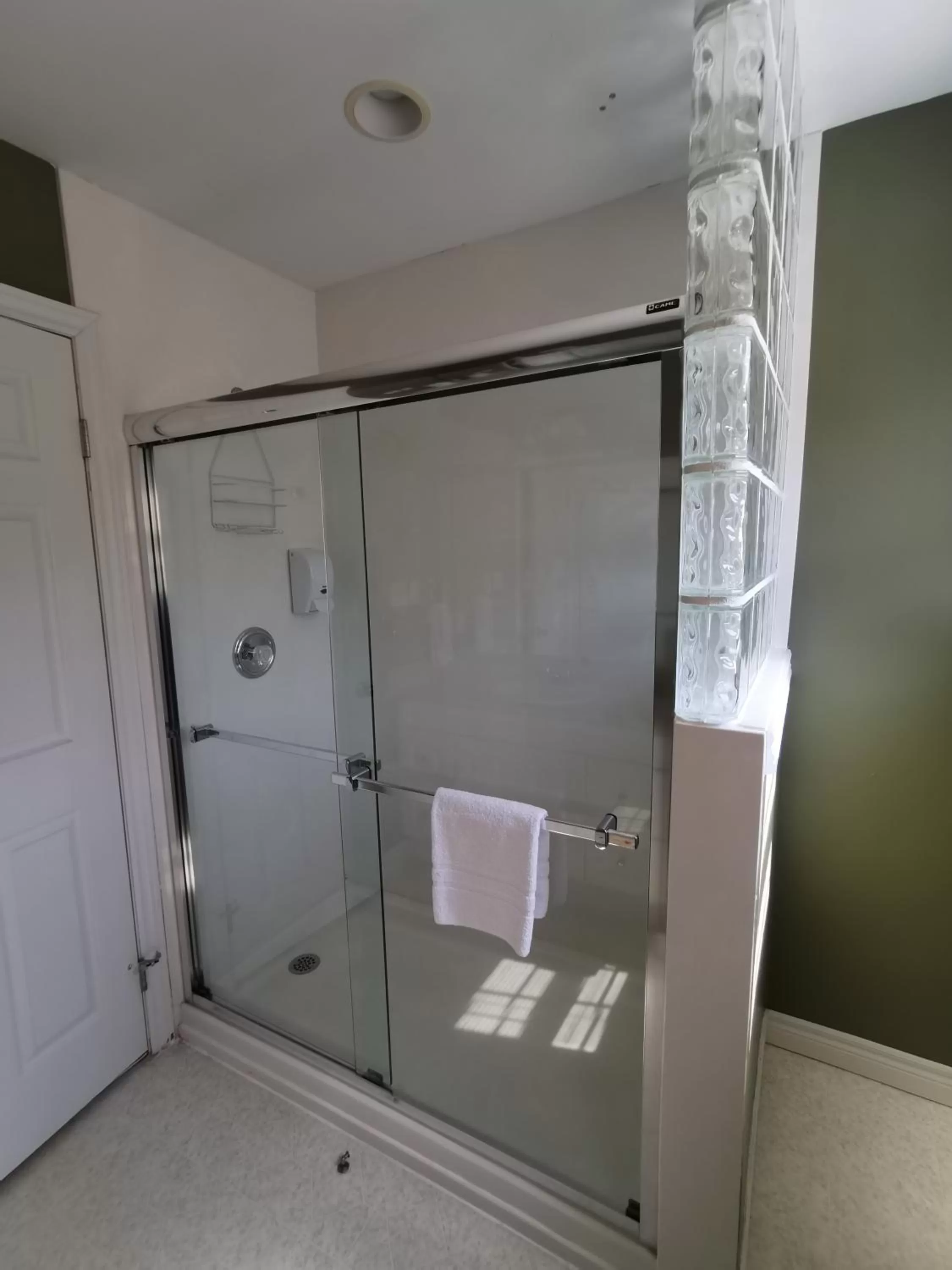 Inn on the Harbour and Telegraph House