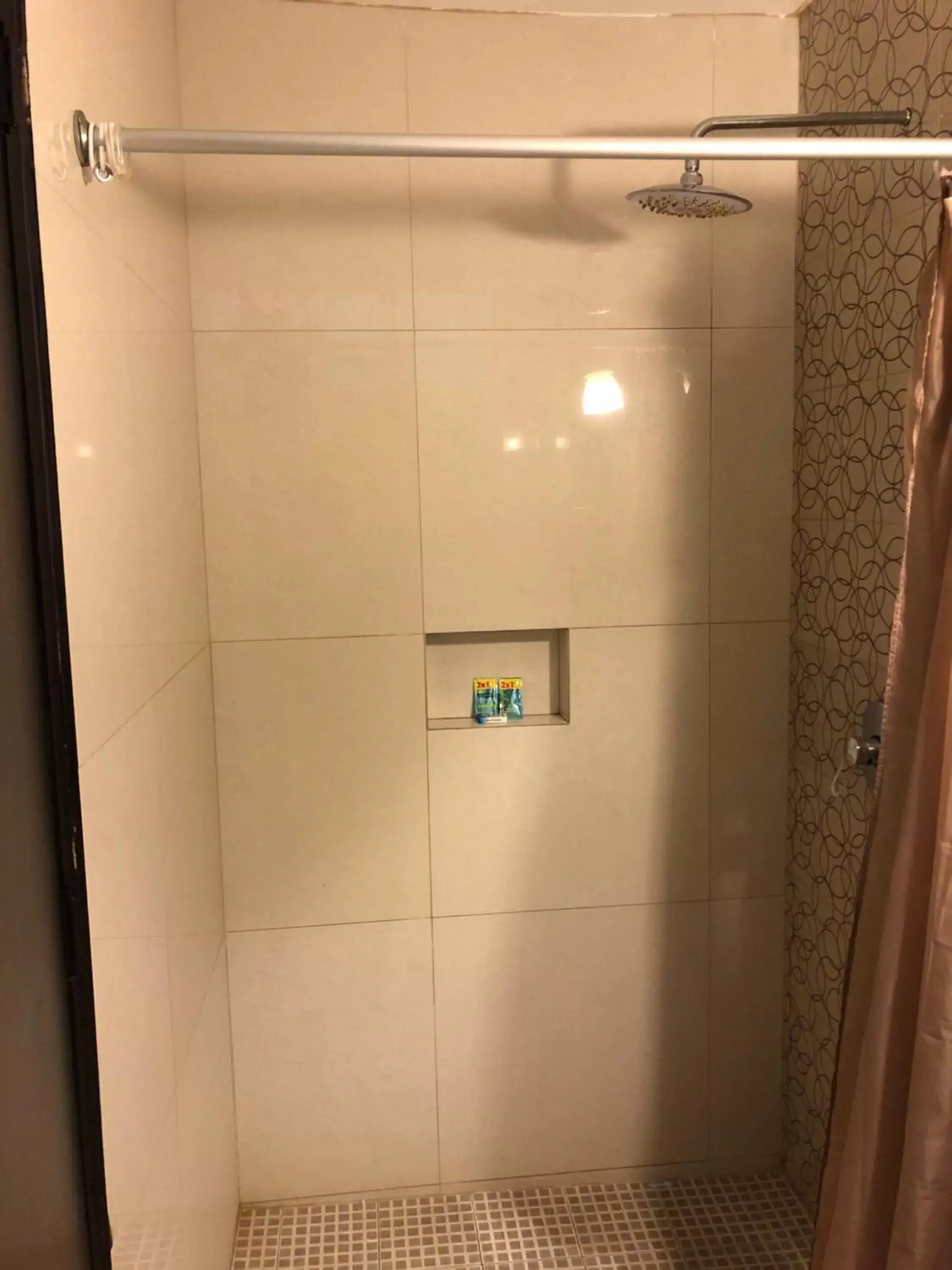 Bathroom in Hotel Francis