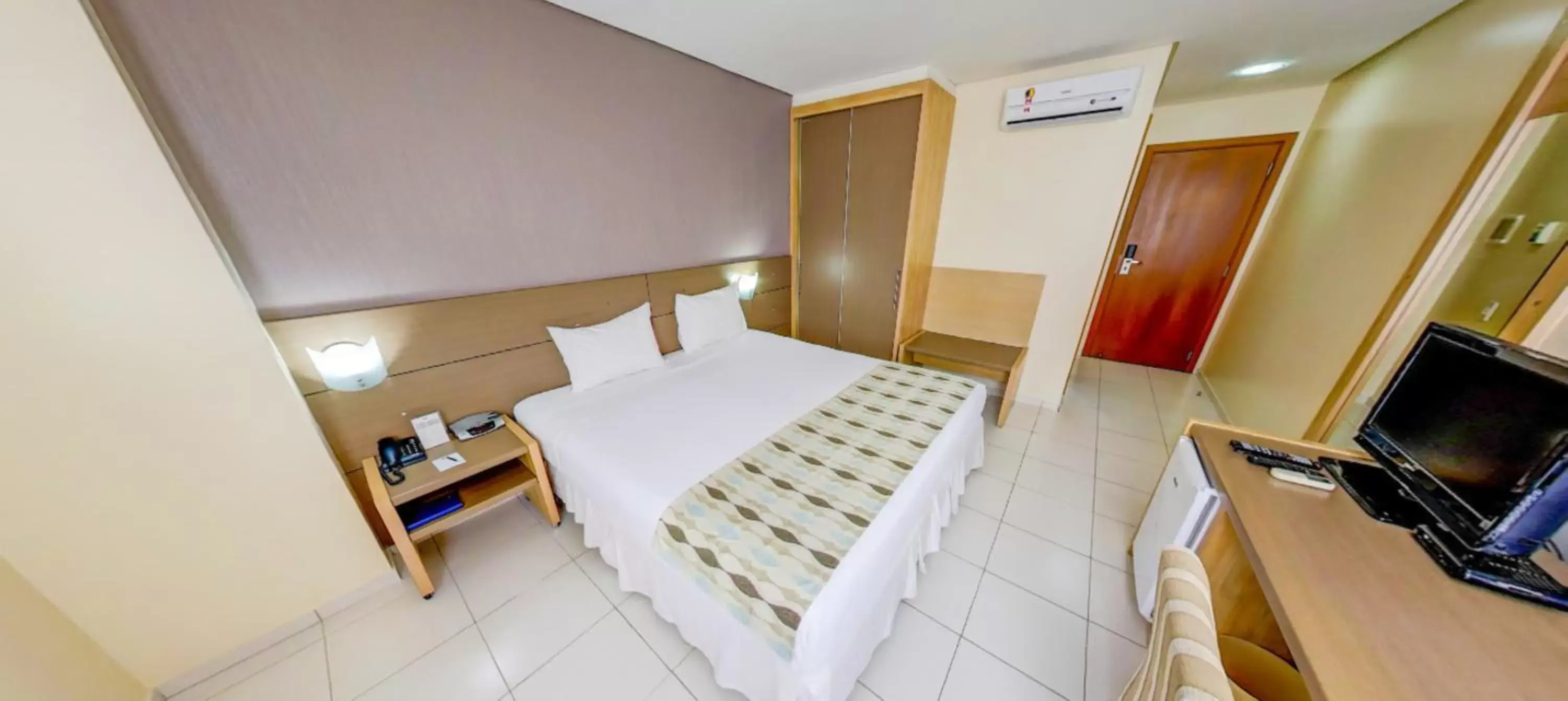 Photo of the whole room, Bed in Stop Way Hotel São Luís