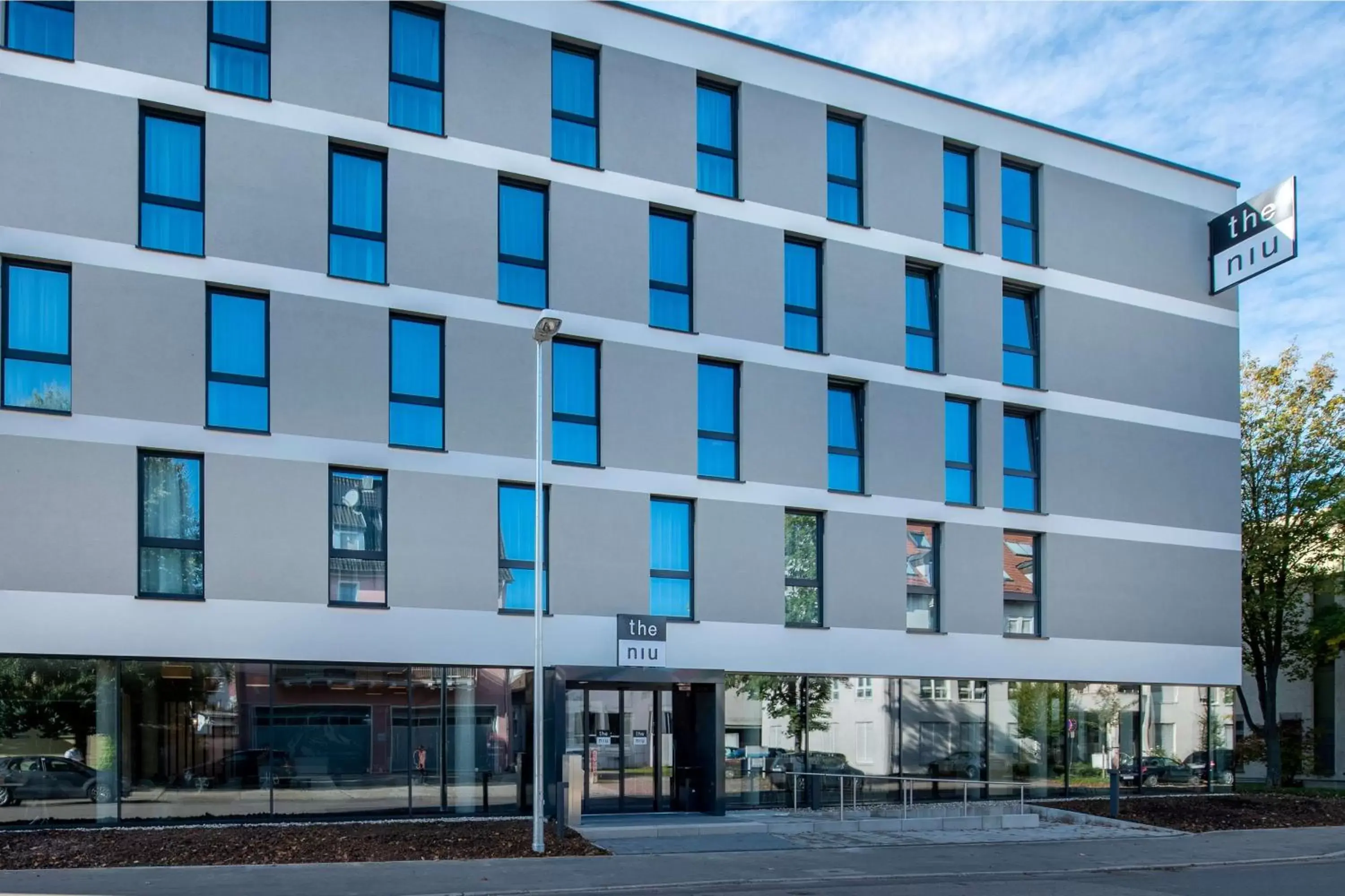 Facade/entrance, Property Building in the niu Timber