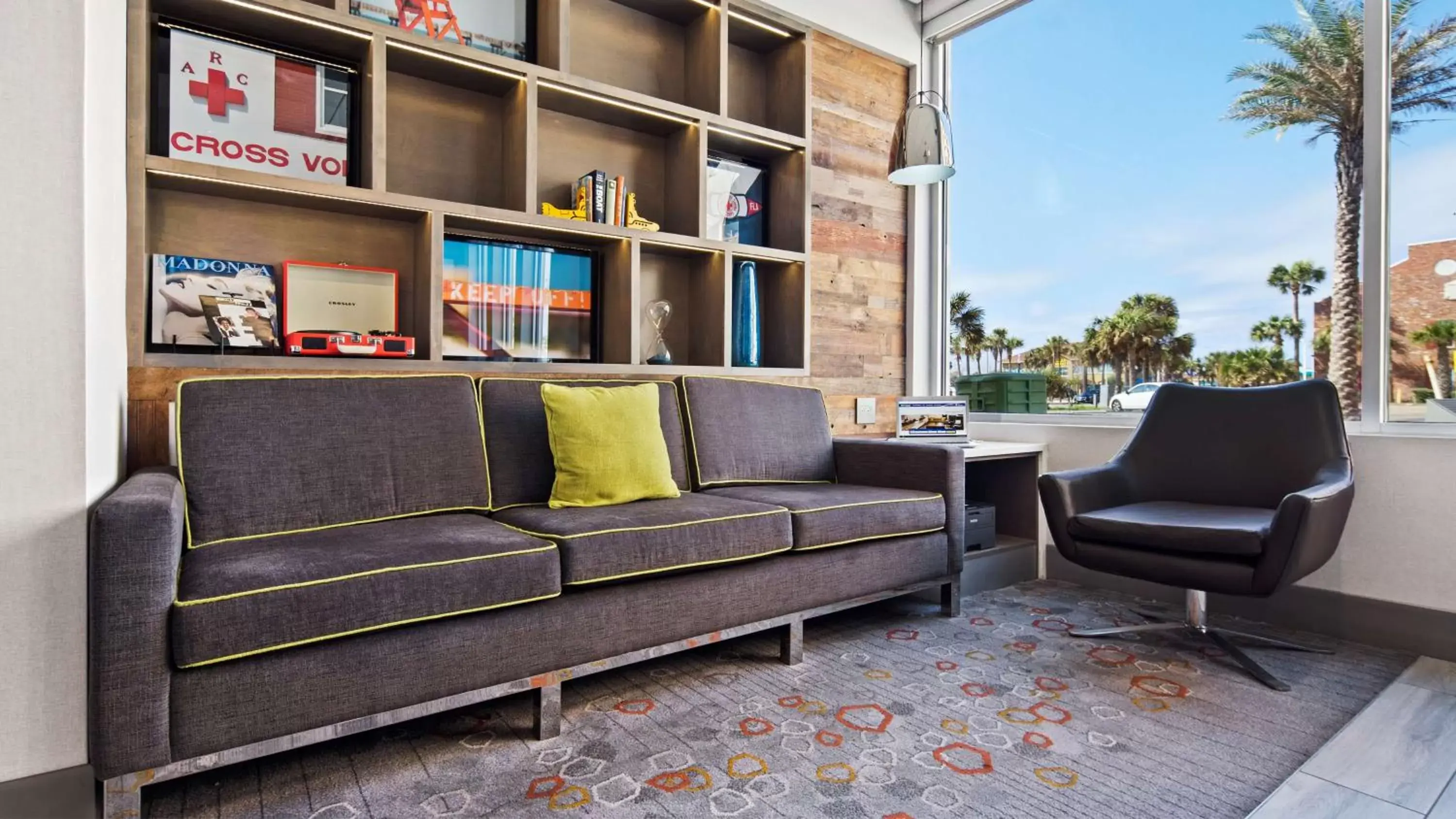 Lobby or reception, Seating Area in Best Western Oceanfront