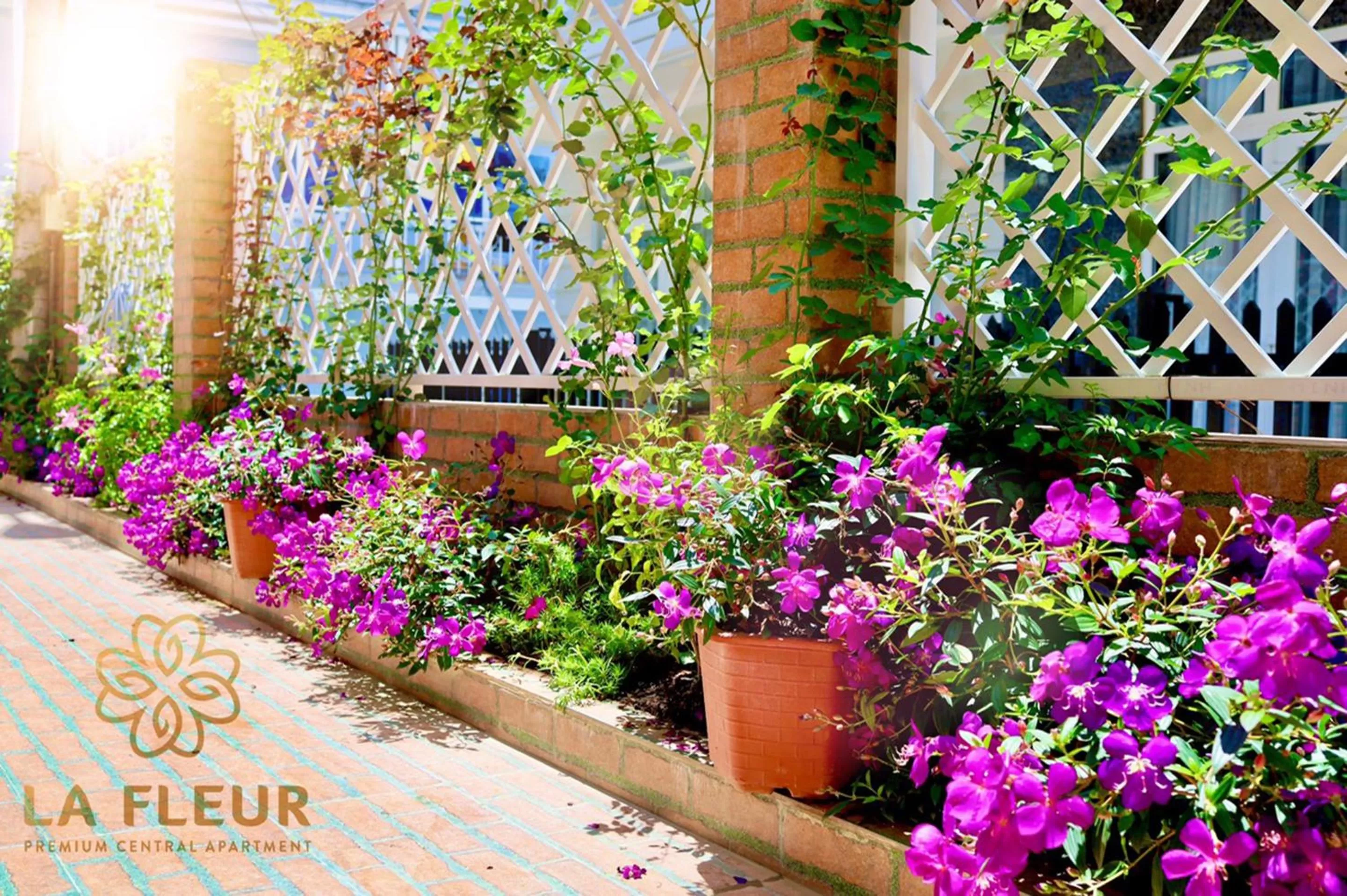 Garden in La Fleur Premium Central Apartment Hotel